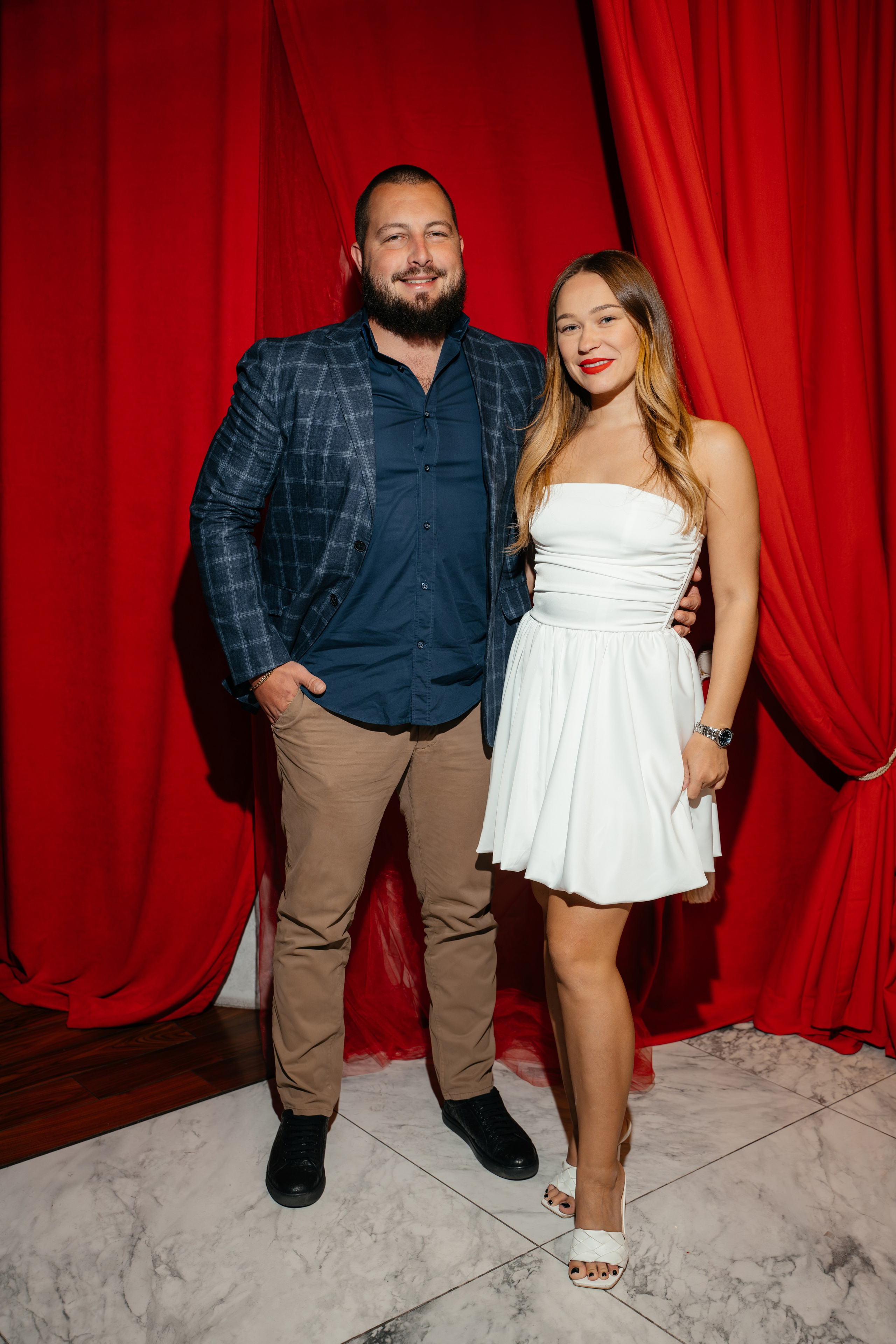 14 сентября (суббота). BENUAR Restaurant