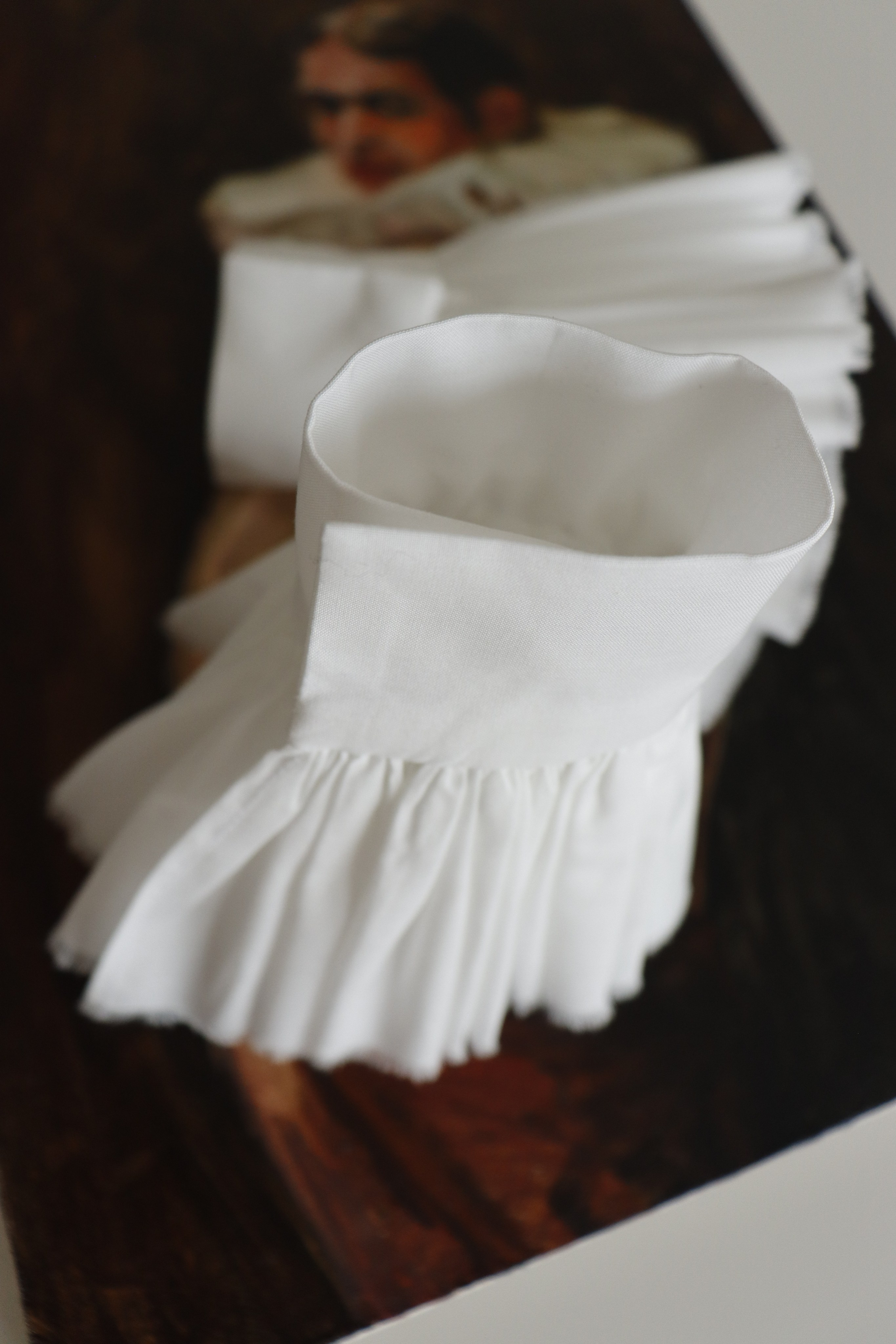 LOOKBOOK. Фешн дизайнер, фотограф, художник Яна Лазарева в Москве