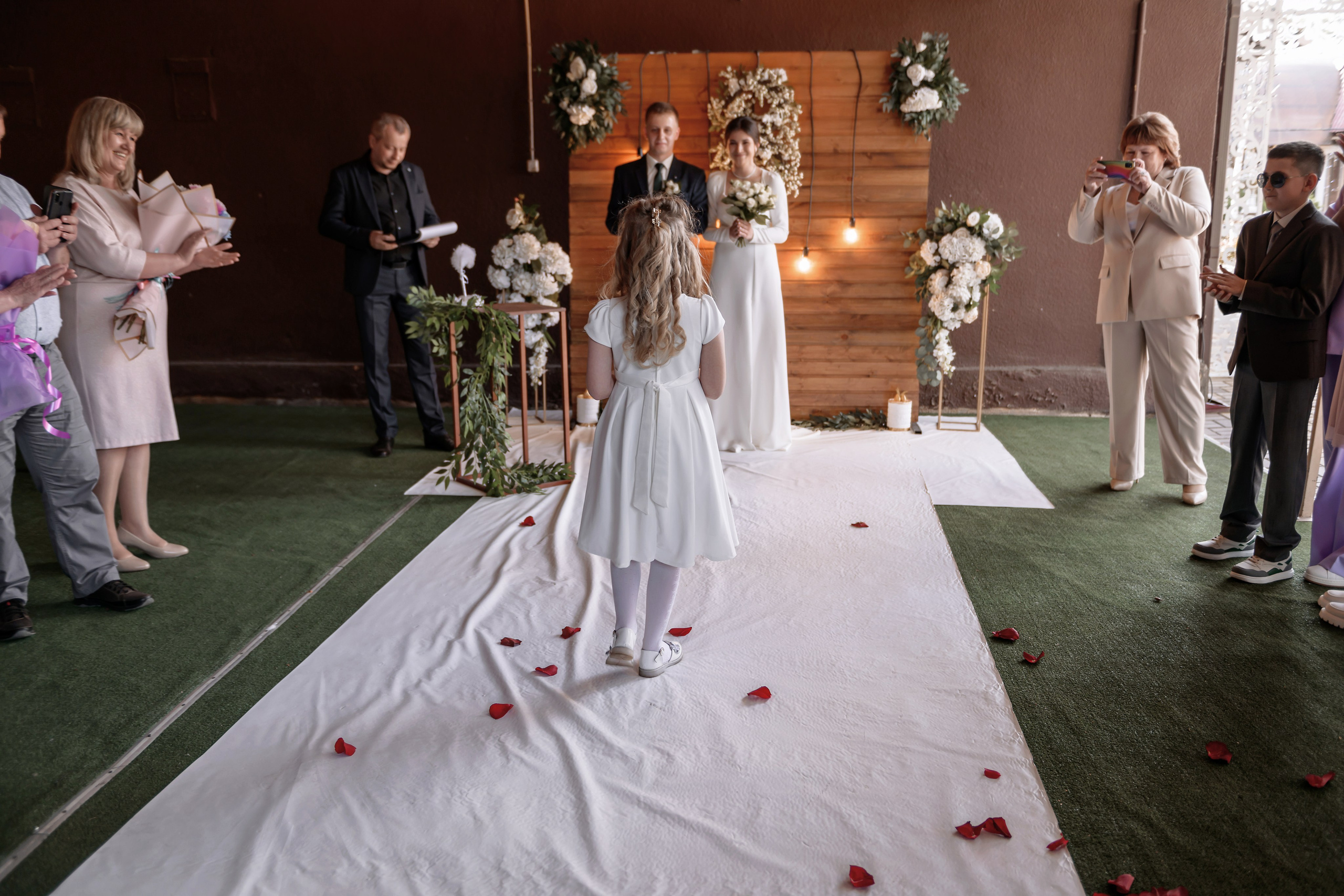 Эдуард и Виктория. Свадебный фотограф Белгород Валуйки Старый Оскол Воронеж