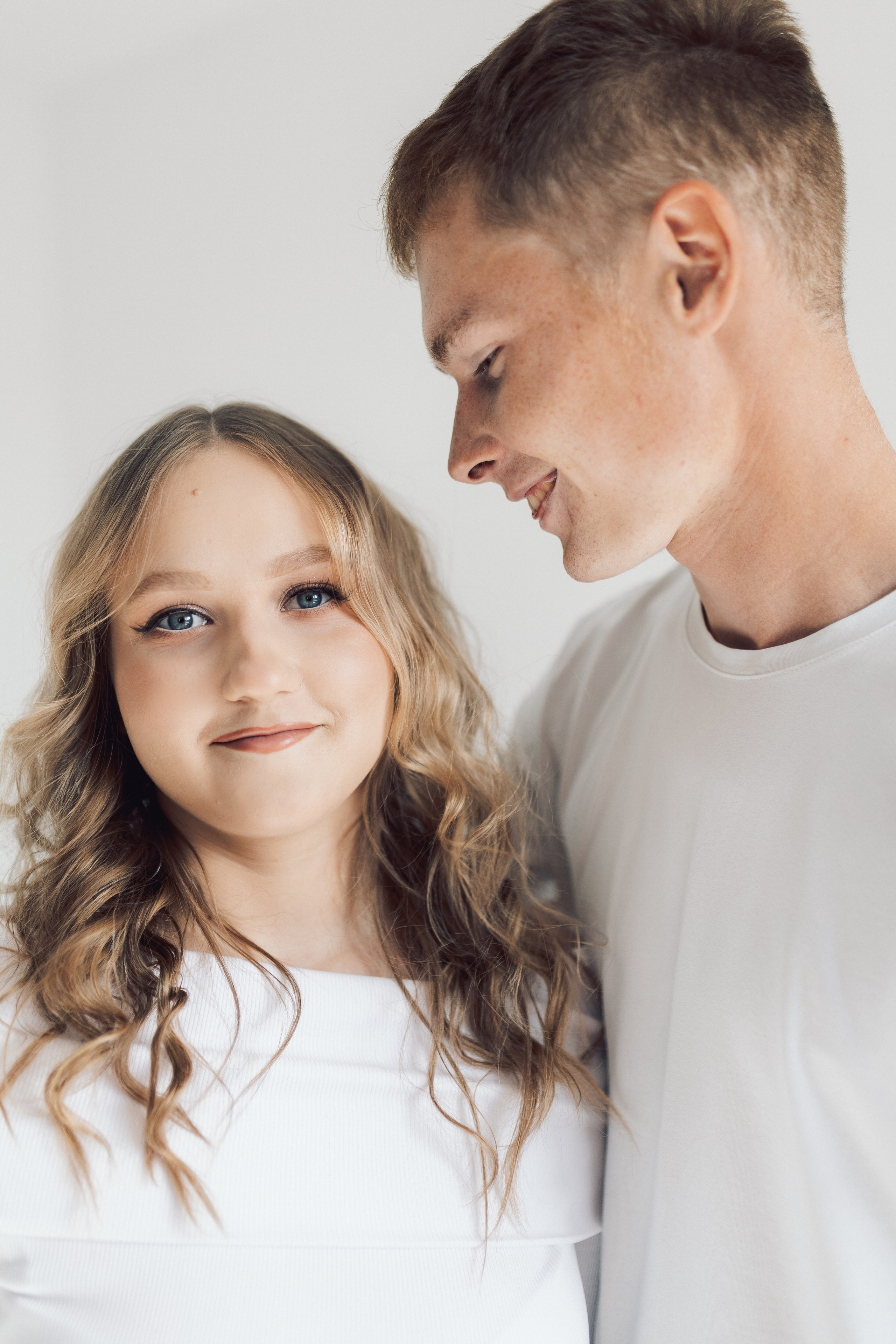 Фотосессия вдвоем, лав стори, предсвадебная фотосессия  Йошкар Ола. Свадебный и семейный фотограф Баева Дарья, город Йошкар — Ола