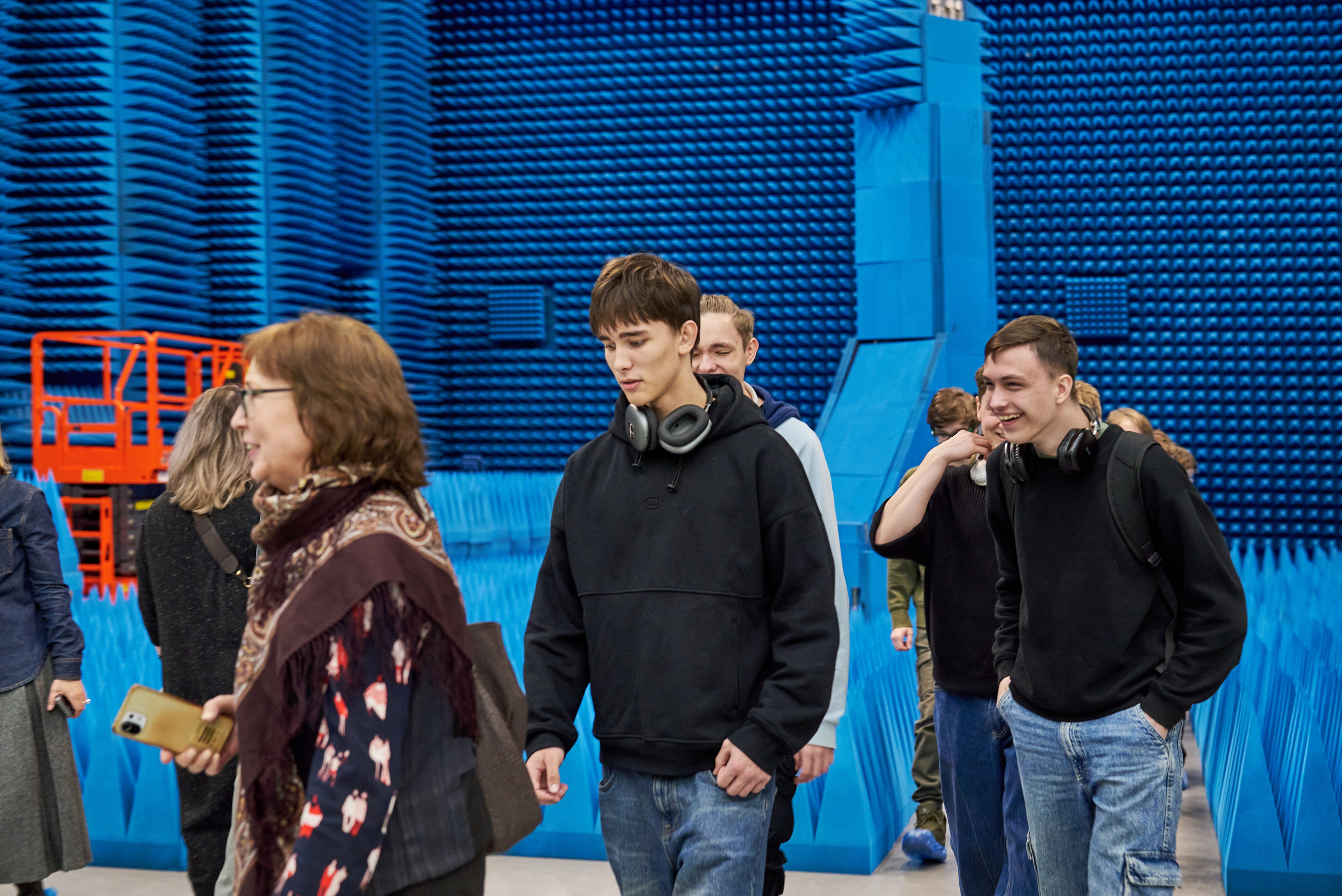 Экскурсия в «Газпром Космические системы». Фотограф Щёлково