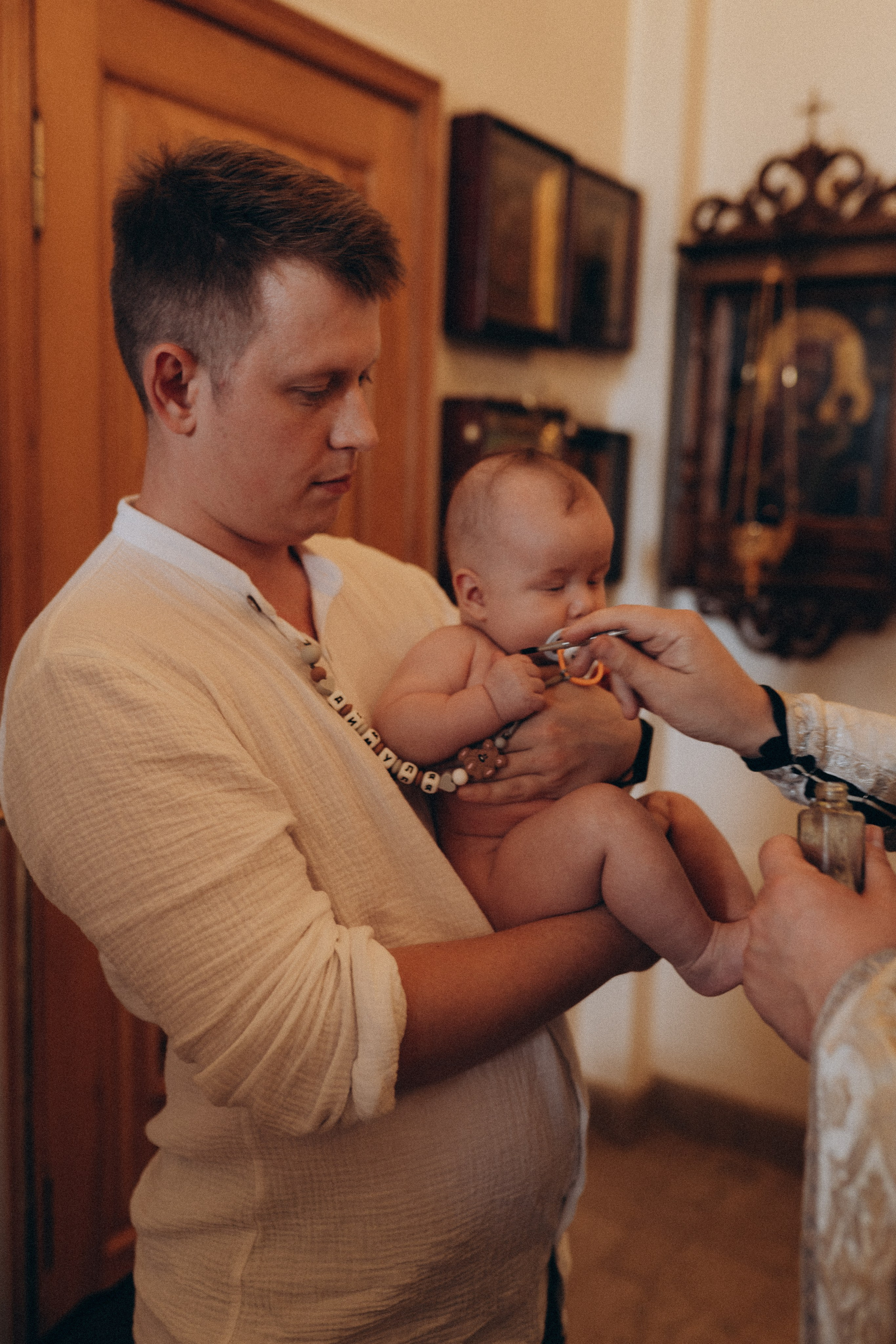 Крещение Димы. Фотограф Торопец Кристина Абрамова Kanwellia photography