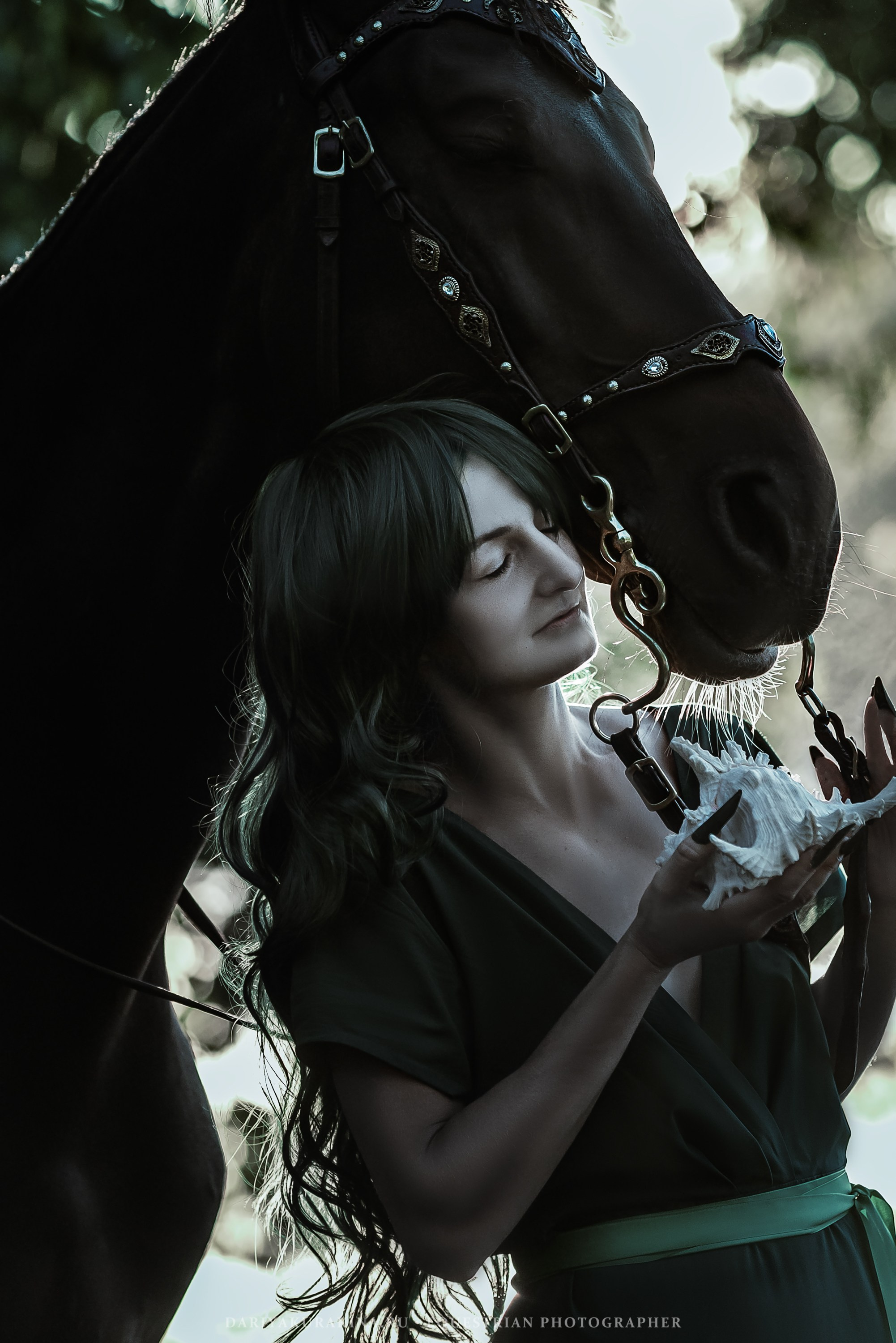 Мрачная русалка. Конный фотограф Куракина Дарья • Фотосессии с лошадьми