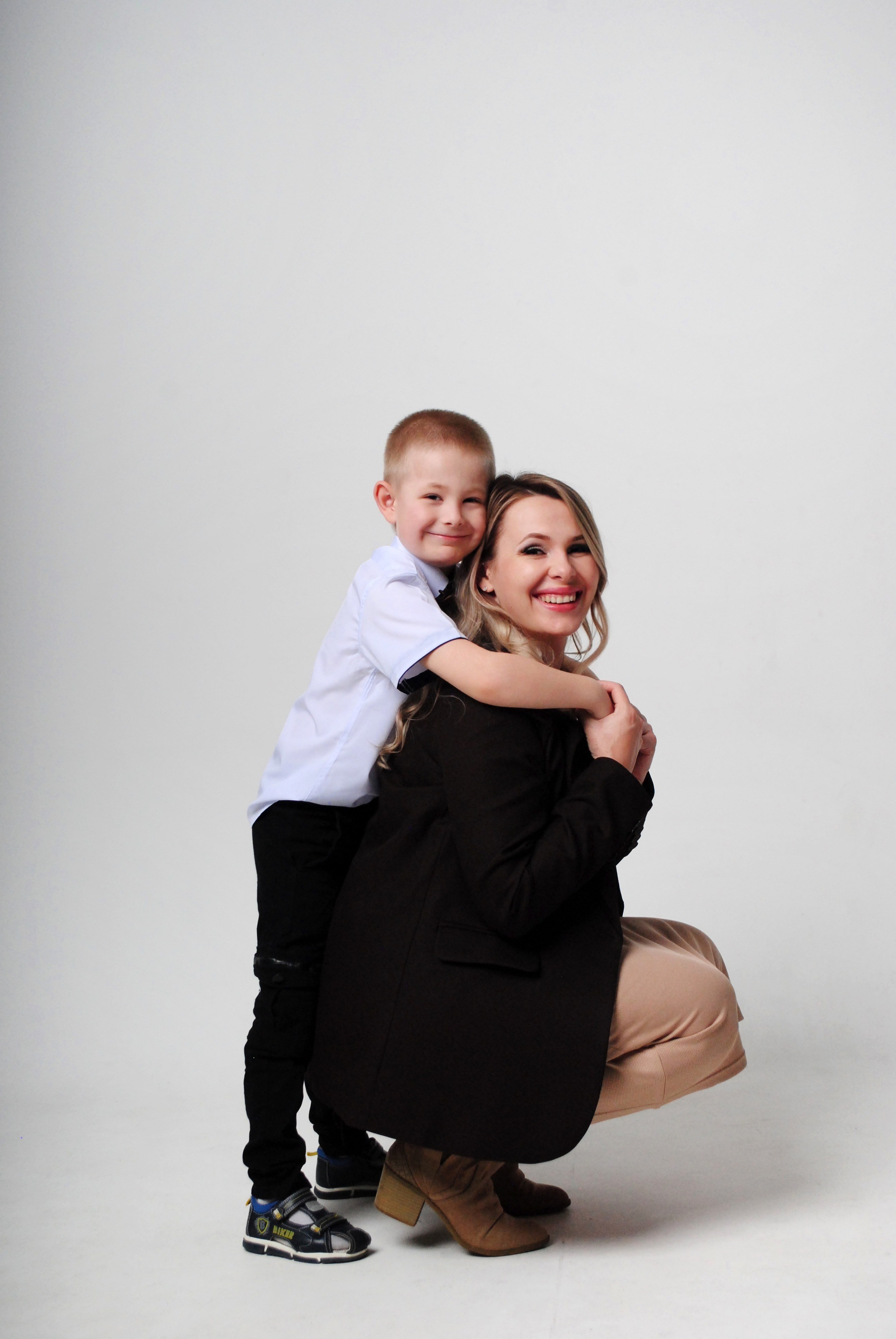 Марина и семья. Фотограф Мария Мусаелян