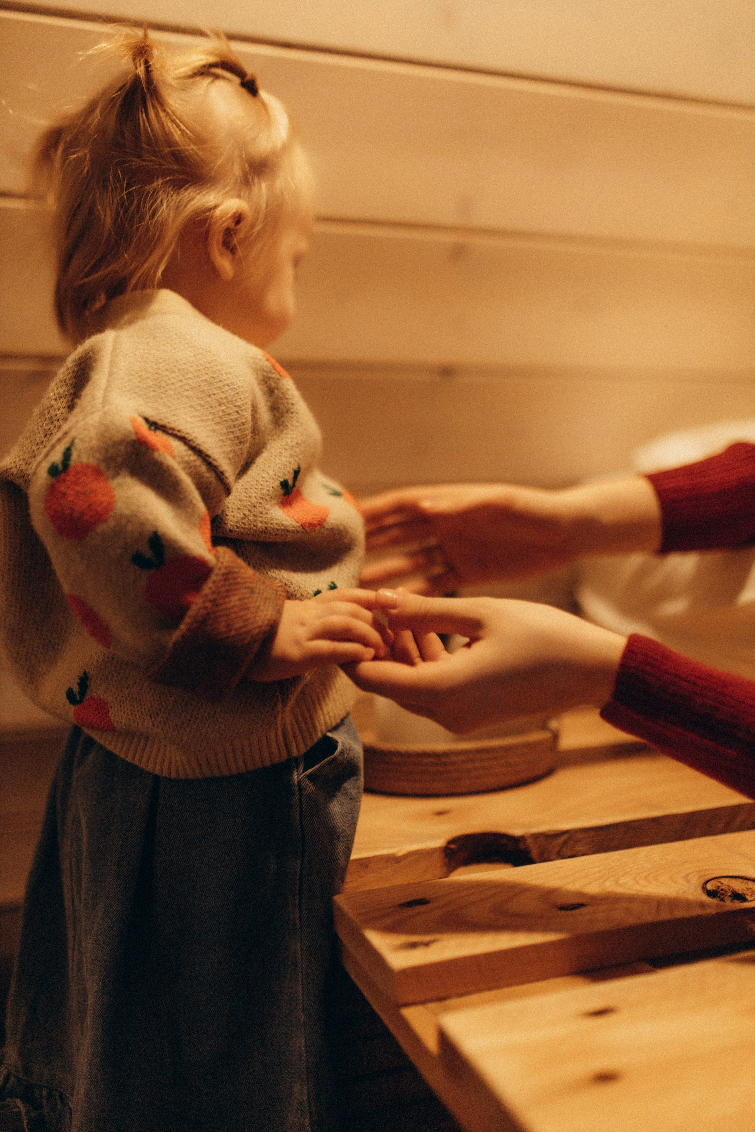 Алиса и мама. Семейный фотограф Губкин/Старый Оскол