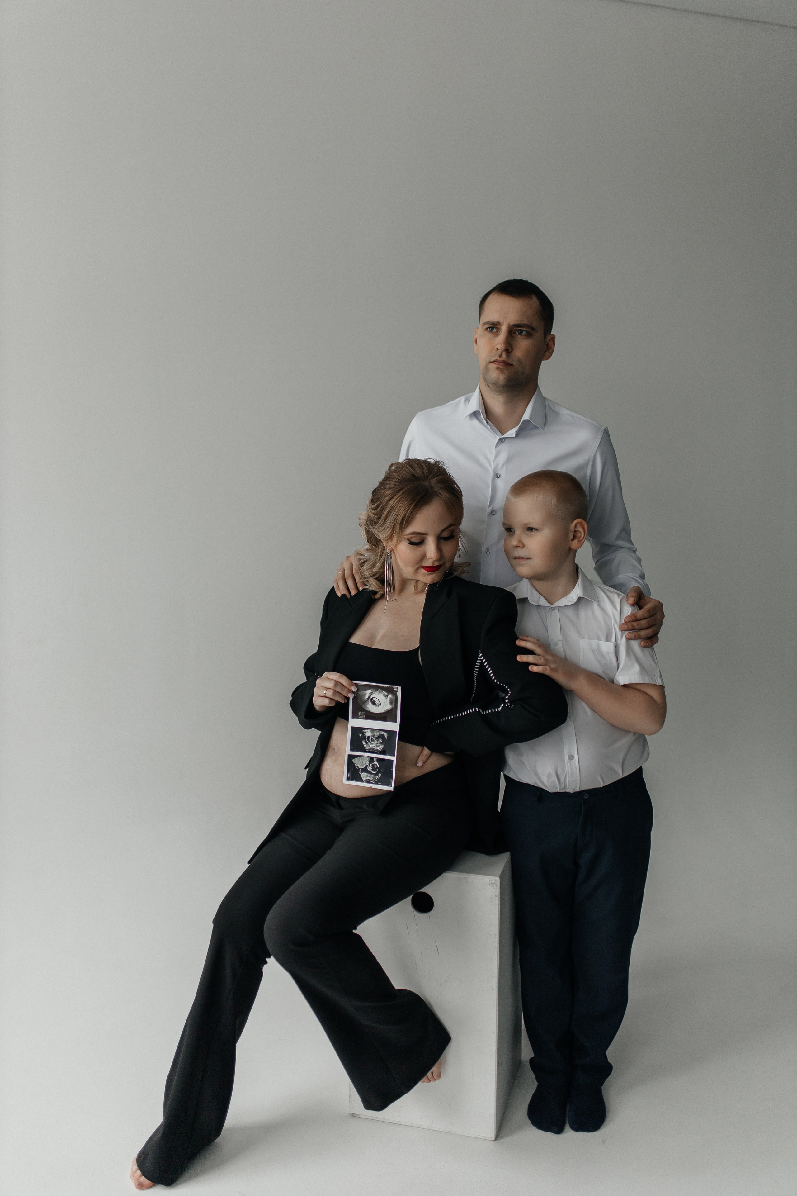 Лиза и семья. Семейный фотограф Губкин/Старый Оскол