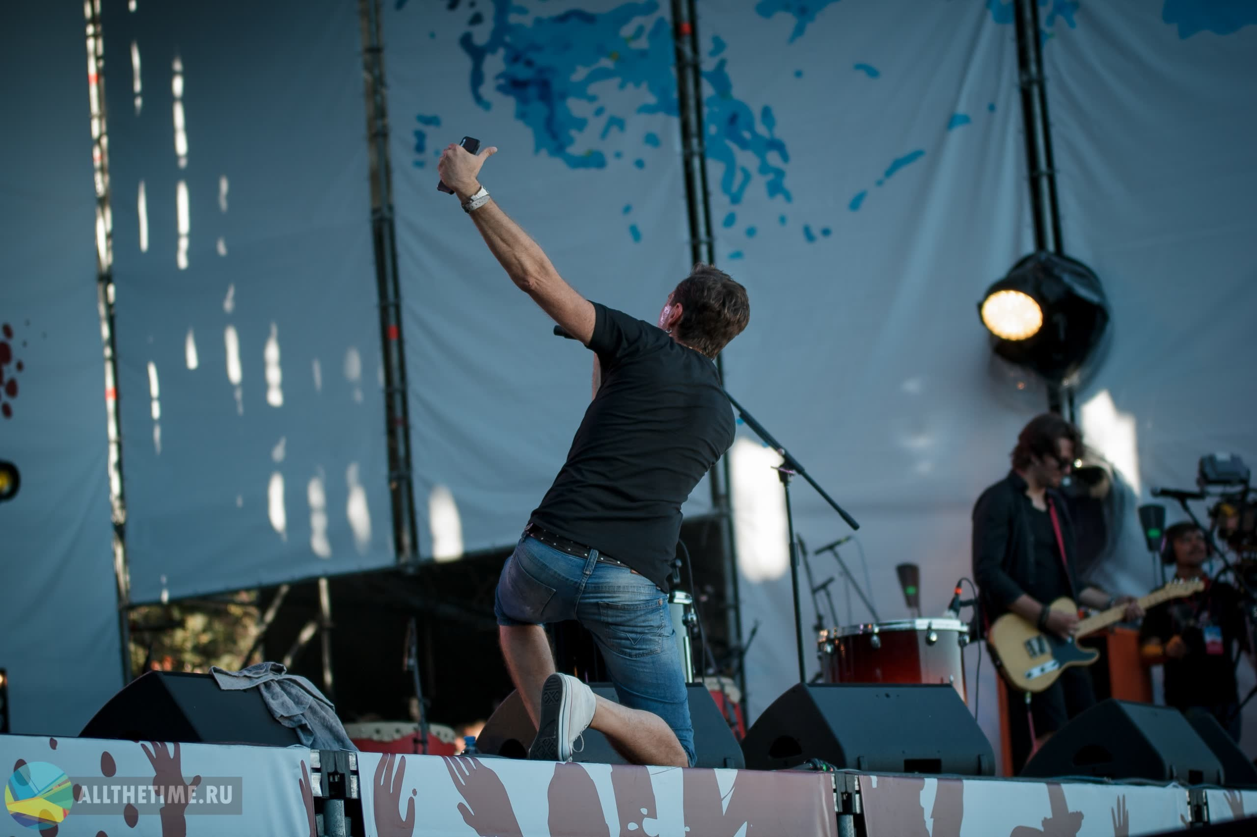 НАШИ В ГОРОДЕ. Магия музыки в кадре: Концертная Фотография