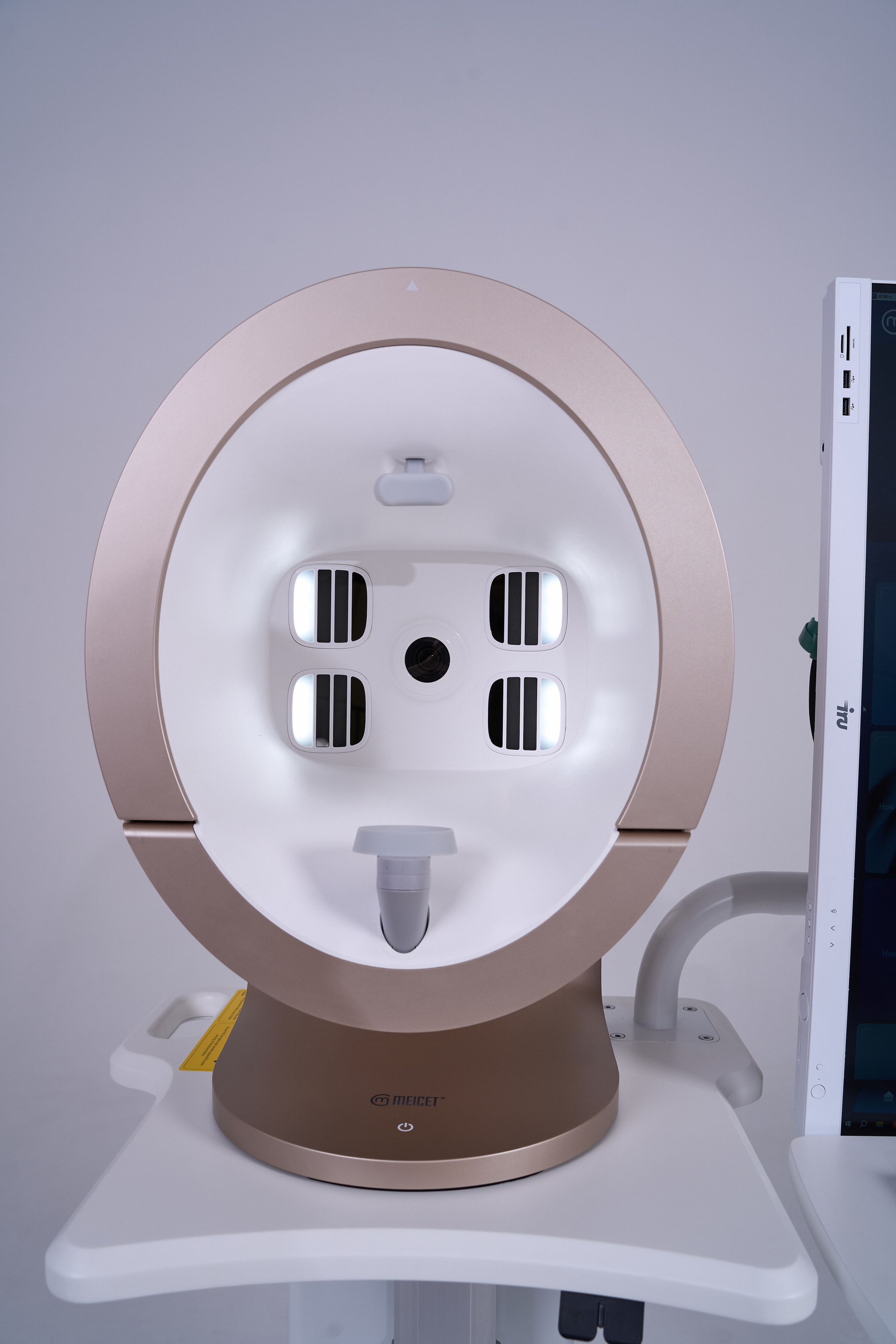 MEICET. Фотограф