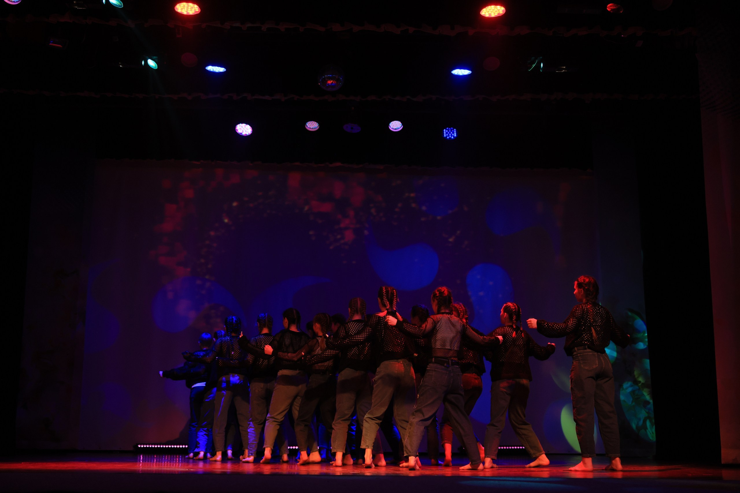 Концерт к 8 Марта в ДК «Металлург» г. Тула. Фотограф в Туле Крупский АнДРей. Фотостудия «КАДР71» в Туле