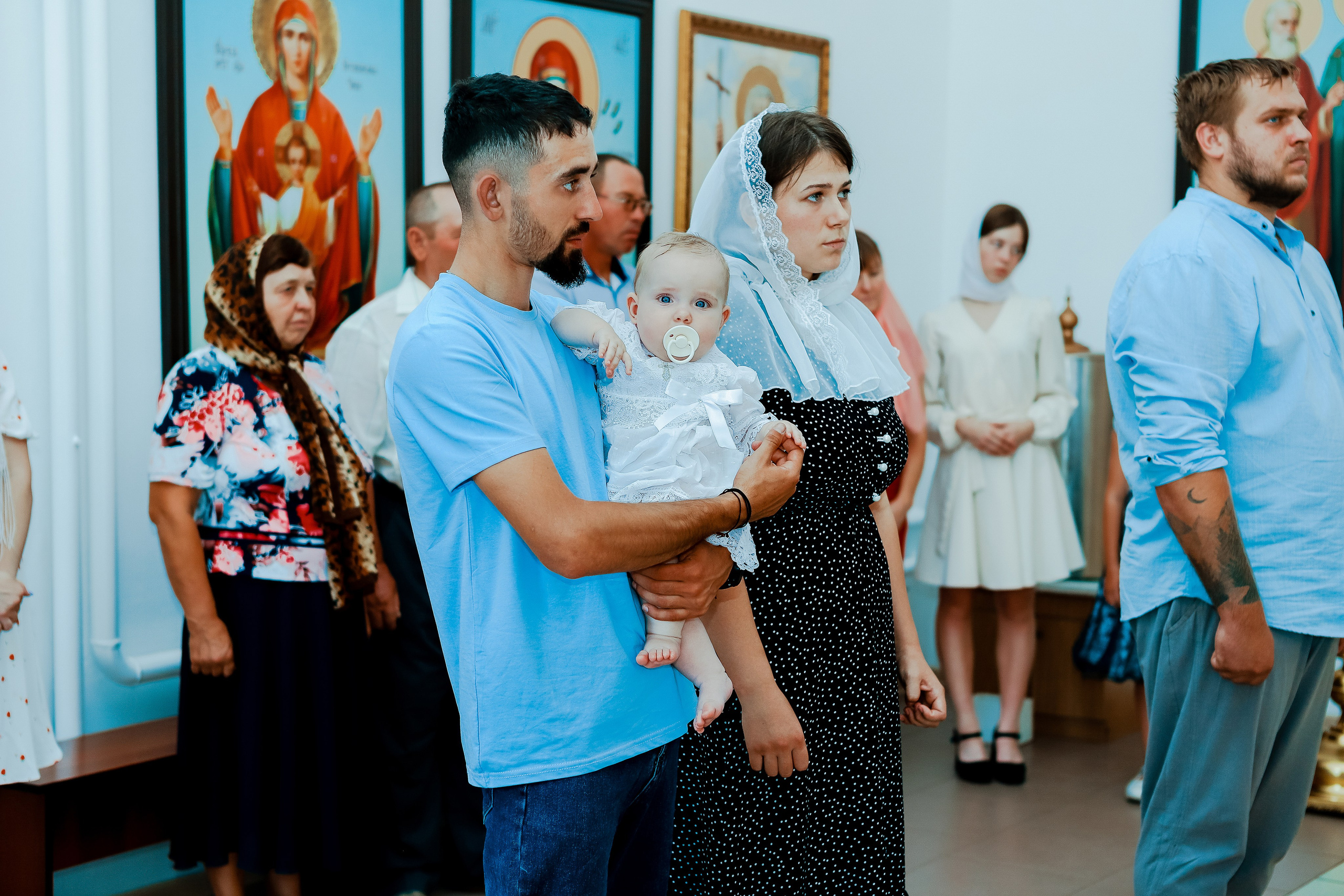 Таинство Крещения Отца и Дочери. Свадебный фотограф Евгения Фролова г. Каменск-Шахтинский, Донецк, Ростов
