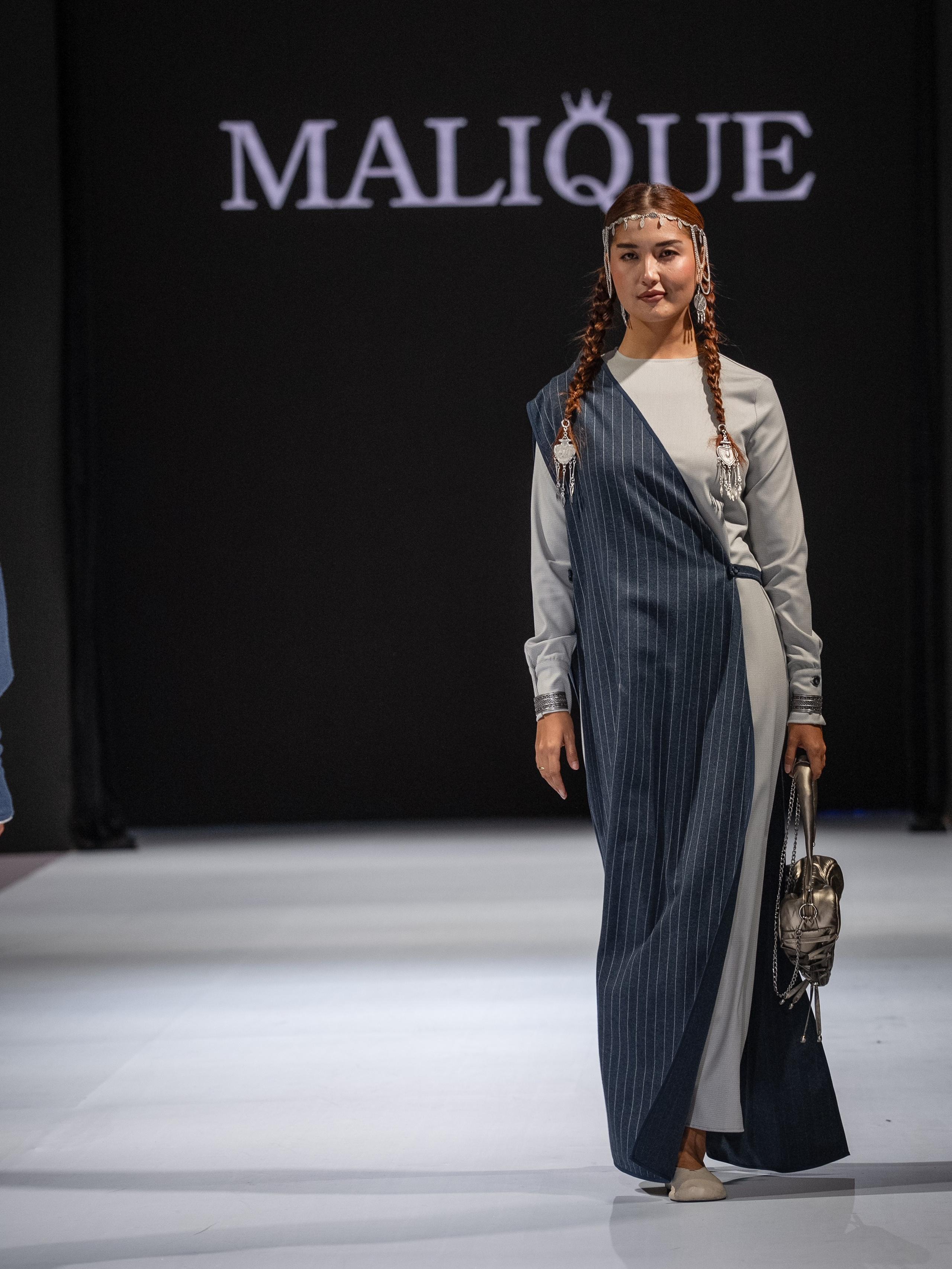 EURASIAN FASHION WEEK Malique. Сайт Алматинского НЮ АРТ, будуар и фэшн фотографа Дениса Карпенко