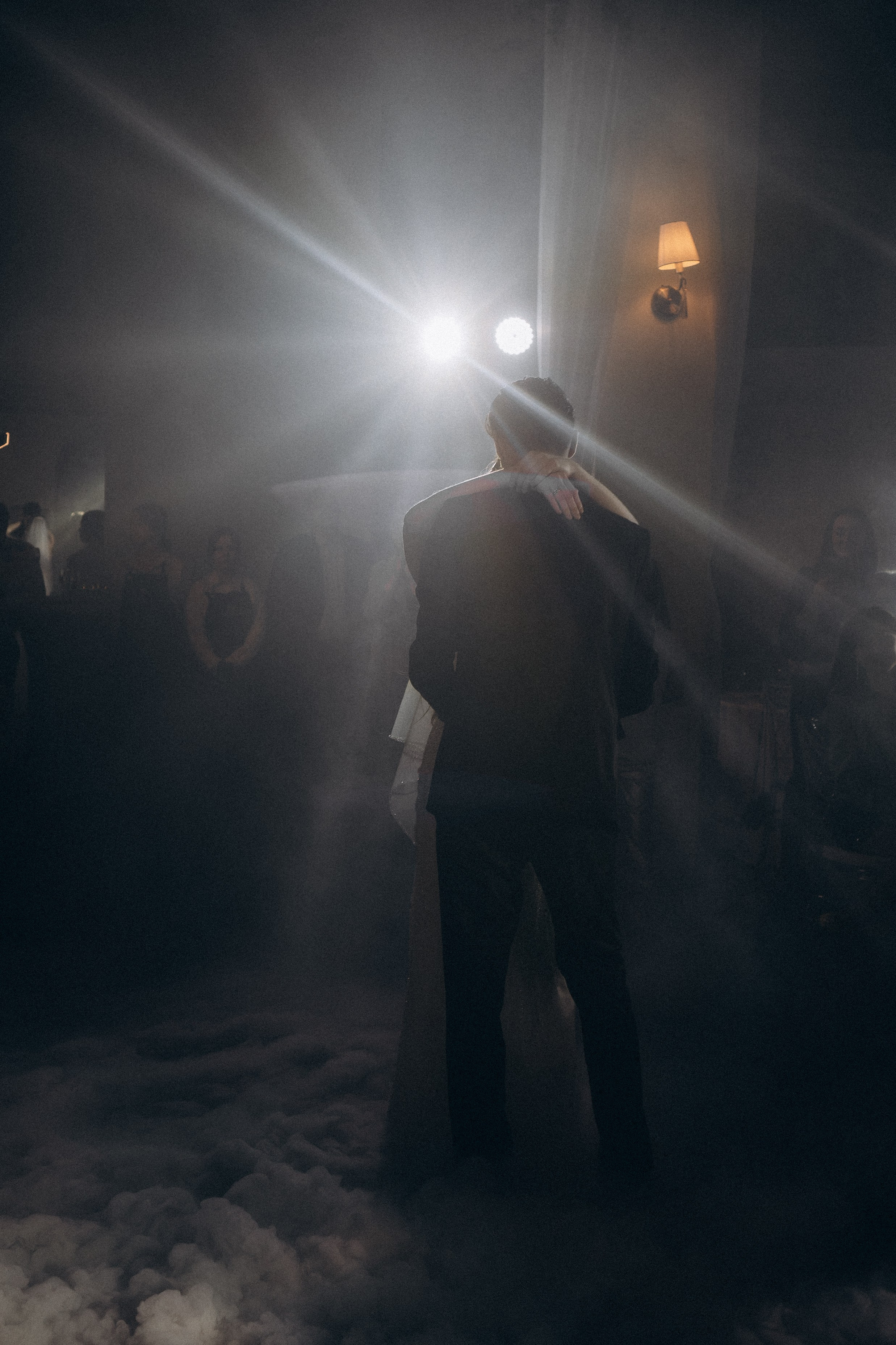 СВАДЕБНАЯ СЬЕМКА СБОРОВ В ОТЕЛЕ И ВЫЕЗД НА ЦЕРЕМОНИЮ (СНЯТО В СИБИРЕ В НИЖНЕВАРТОВСКЕ). Профессиональный фотограф, Санкт-Петербург — Виктория Богомолова