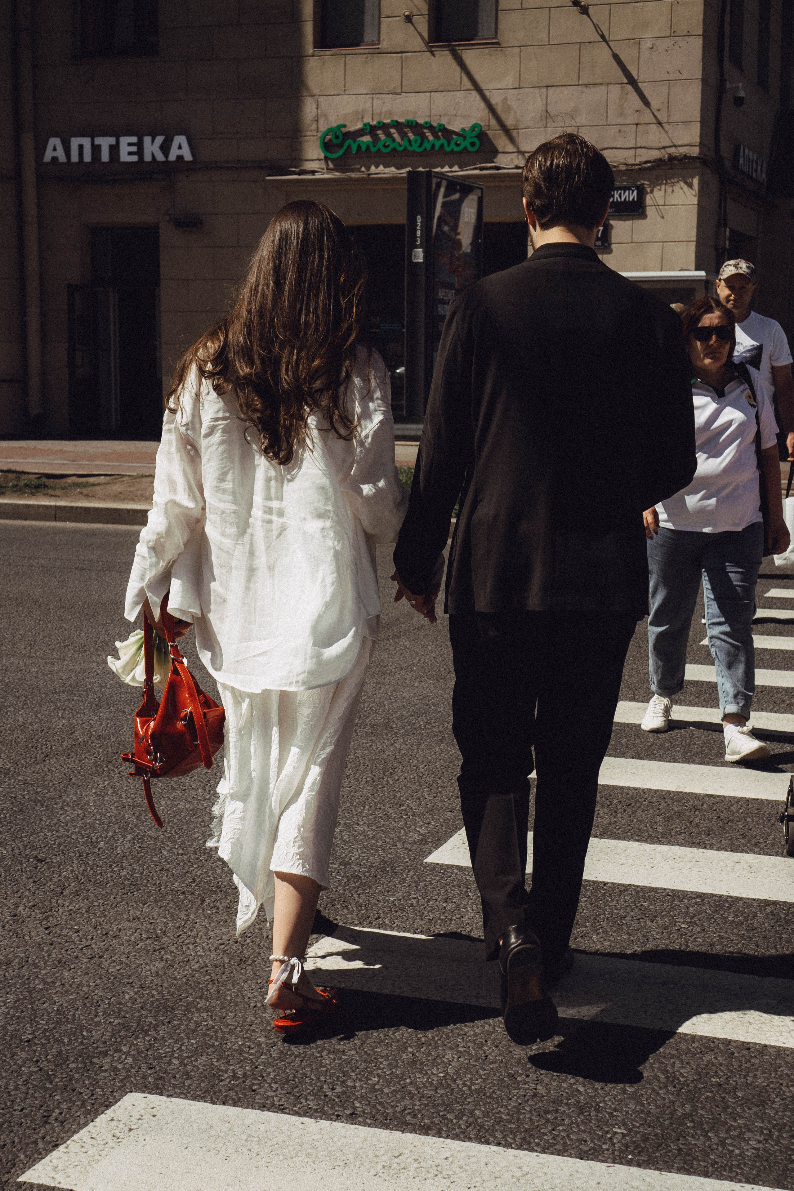 СВАДЕБНАЯ СЬЕМКА В ПАРКЕ ПОБЕДЫ И ПРОГУЛКА ПО МОСКОВСКОМУ ПРОСПЕКТУ. Профессиональный фотограф, Санкт-Петербург — Виктория Богомолова