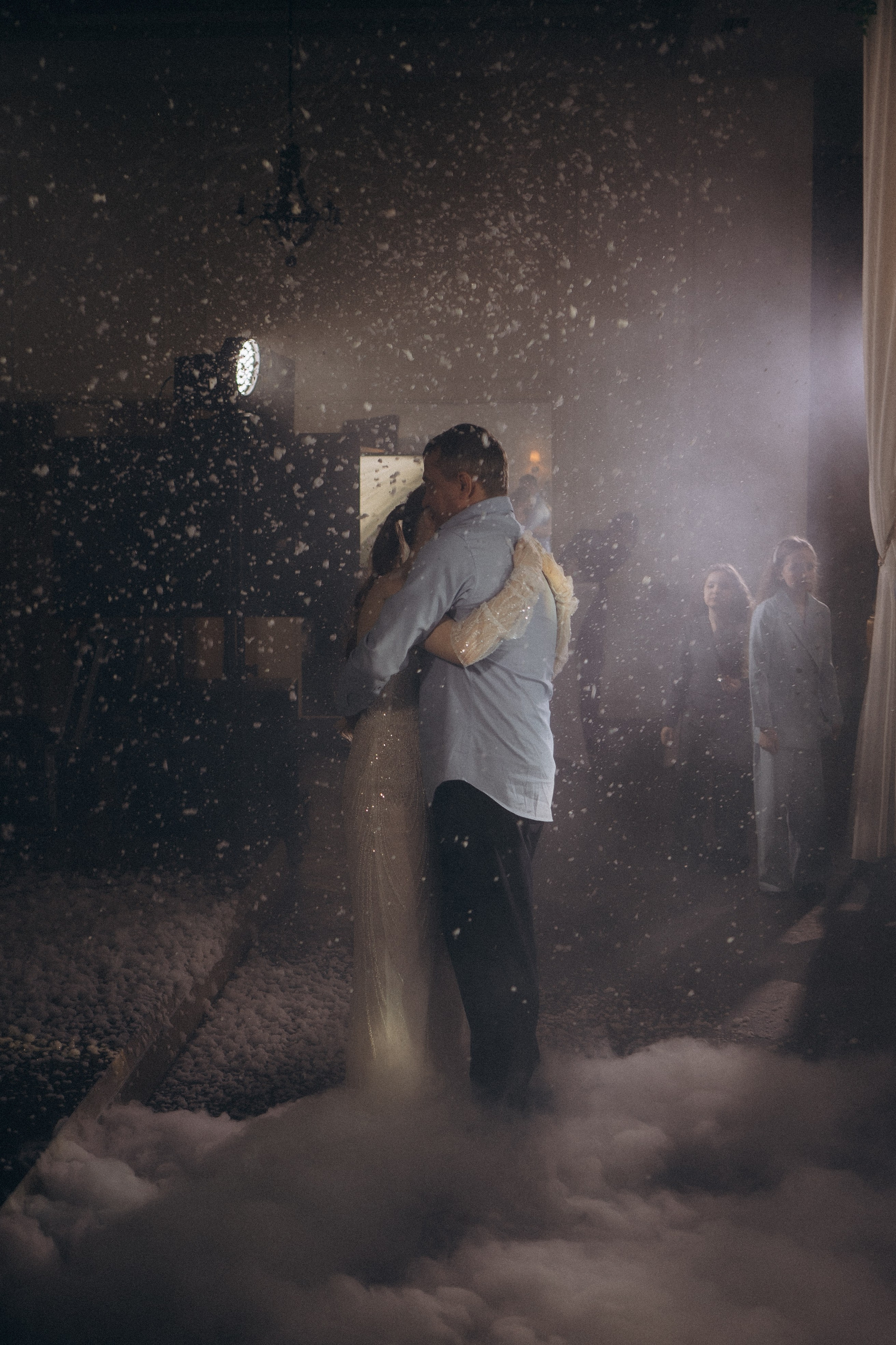 СВАДЕБНАЯ СЬЕМКА СБОРОВ В ОТЕЛЕ И ВЫЕЗД НА ЦЕРЕМОНИЮ (СНЯТО В СИБИРЕ В НИЖНЕВАРТОВСКЕ). Профессиональный фотограф, Санкт-Петербург — Виктория Богомолова