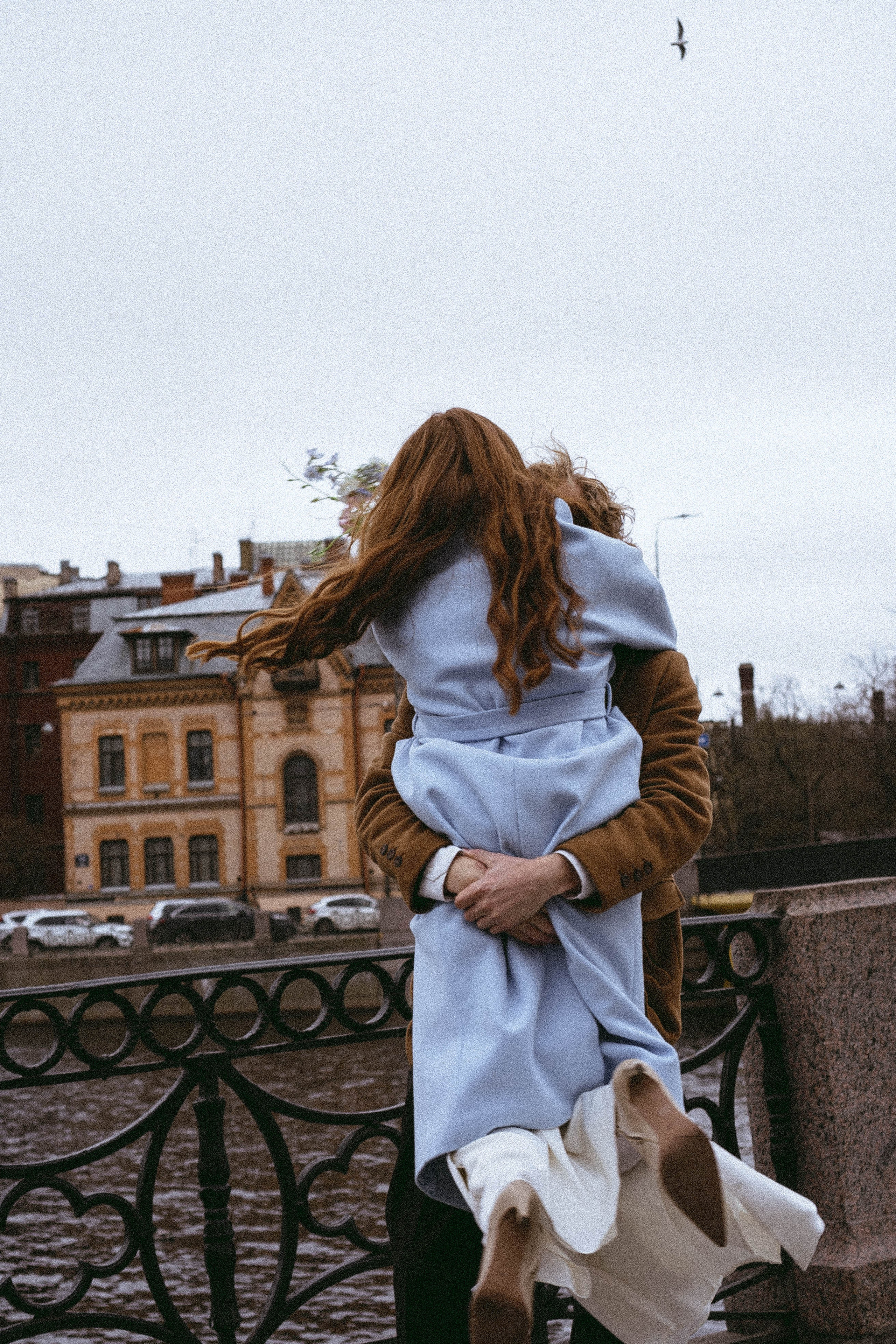 СВАДЕБНАЯ СЬЕМКА В ОТЕЛЕ. СБОРЫ ЖЕНИХА И НЕВЕСТЫ И ТАКЖЕ ТОР И ПОДГОТОВКА К ПРОГУЛКЕ И ПРОГУЛКА ПО ПЕТРОГРАДКЕ. Профессиональный фотограф, Санкт-Петербург — Виктория Богомолова