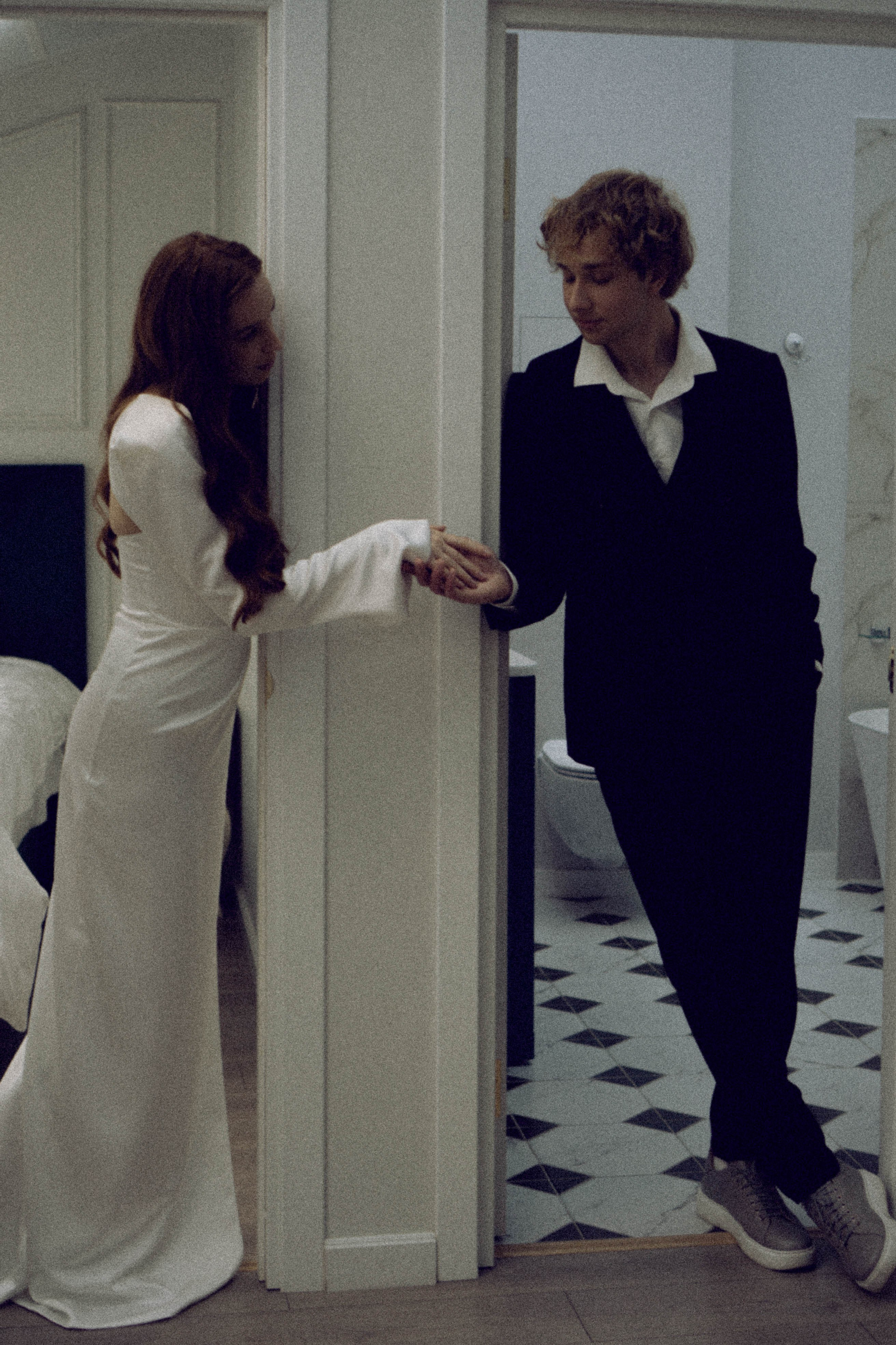 СВАДЕБНАЯ СЬЕМКА В ОТЕЛЕ. СБОРЫ ЖЕНИХА И НЕВЕСТЫ И ТАКЖЕ ТОР И ПОДГОТОВКА К ПРОГУЛКЕ. Профессиональный фотограф, Санкт-Петербург — Виктория Богомолова