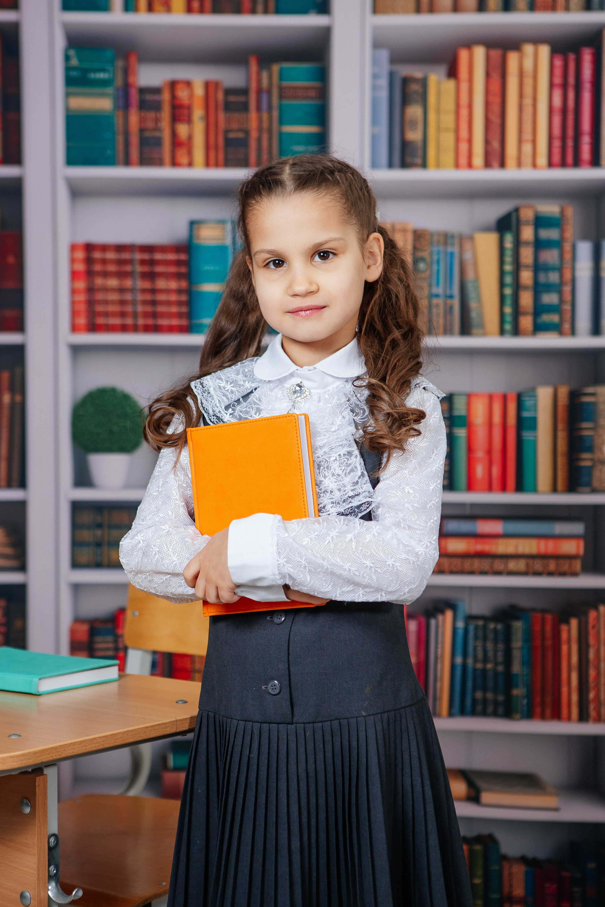 Стеллаж. Выездной проект. Фото дети. Выпускные альбомы Нижний Тагил