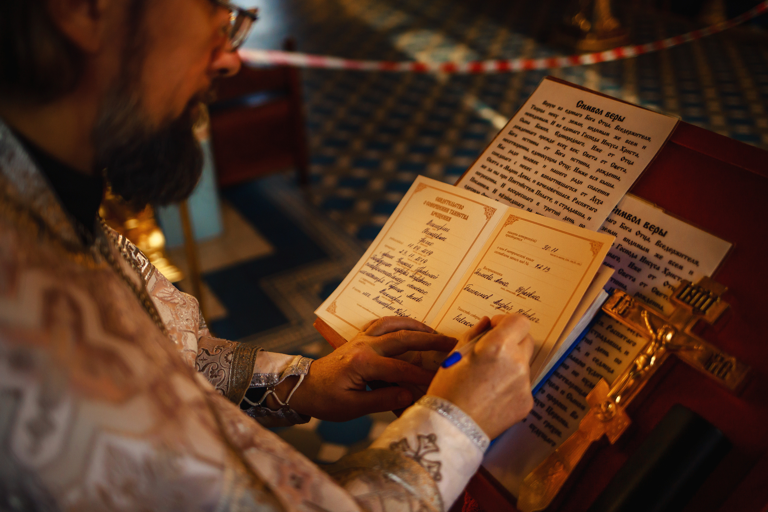 Крестины Виктории и Вероники. Детский и семейный фотограф в Москве Алёна Шестунова