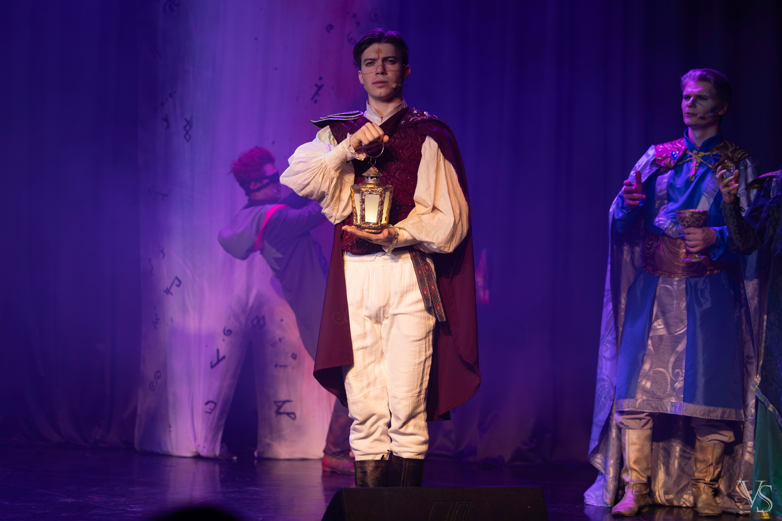 Книга стихий 25.01. Фотограф Виктор Степанов