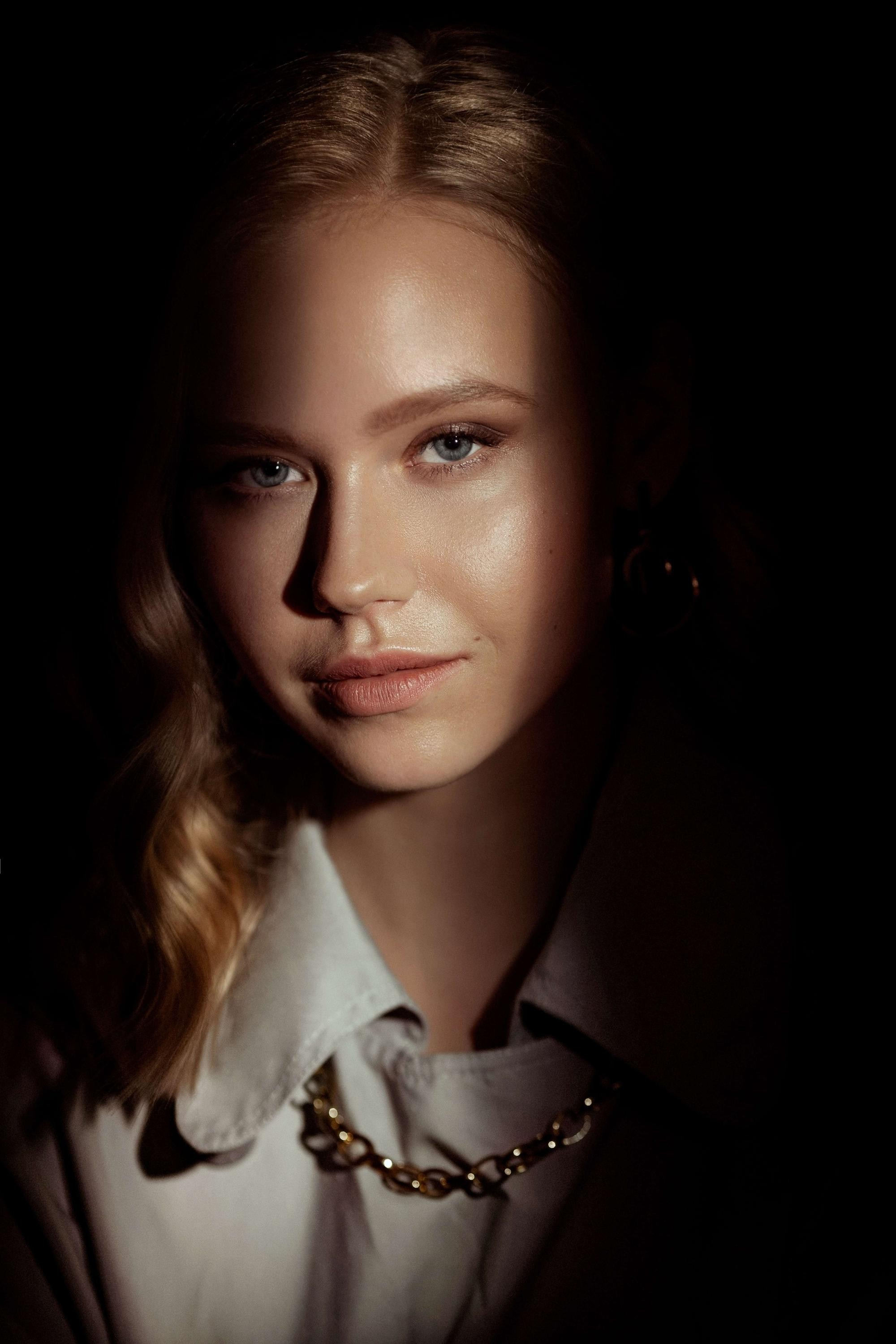 Women. Fotógrafo de retratos y de negocios en Moscú Andréi Nikolsky