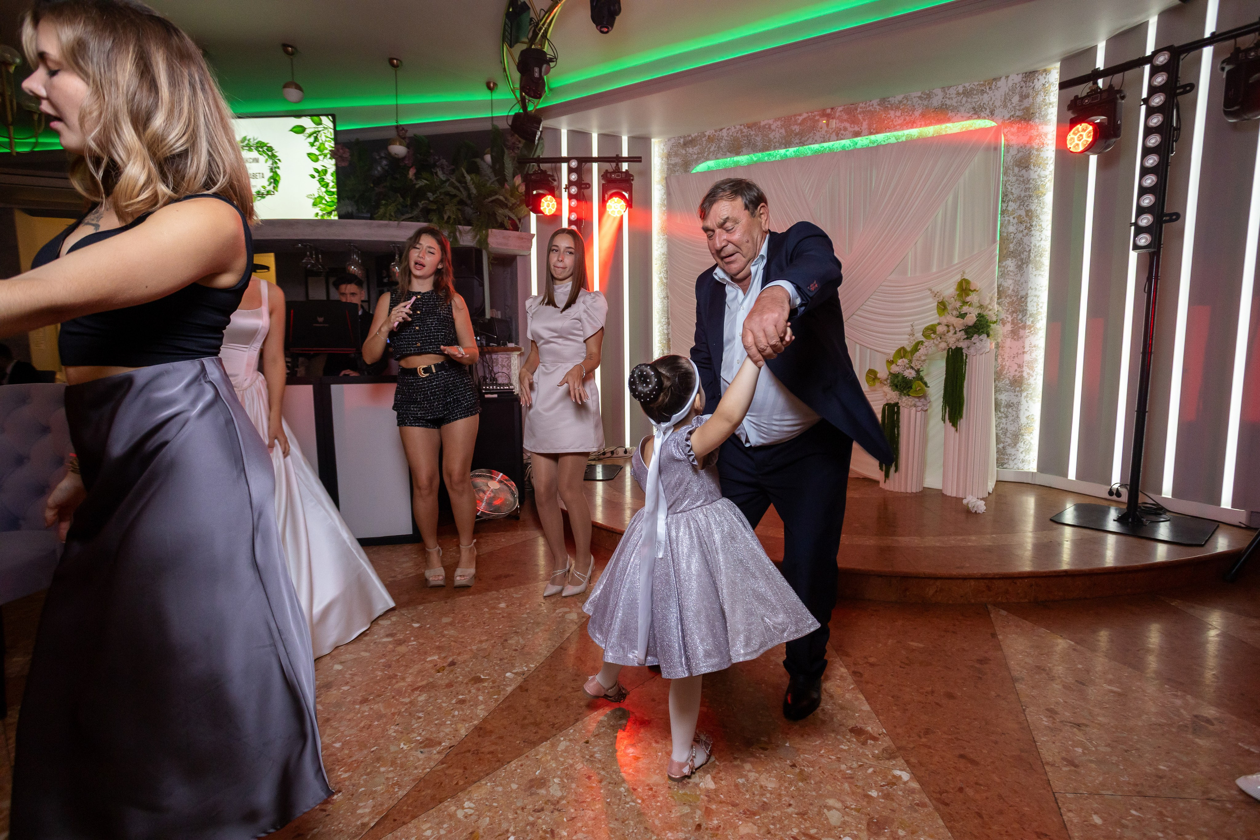 Банкет Максим & Елизавета. Репортажный фотограф Анапа