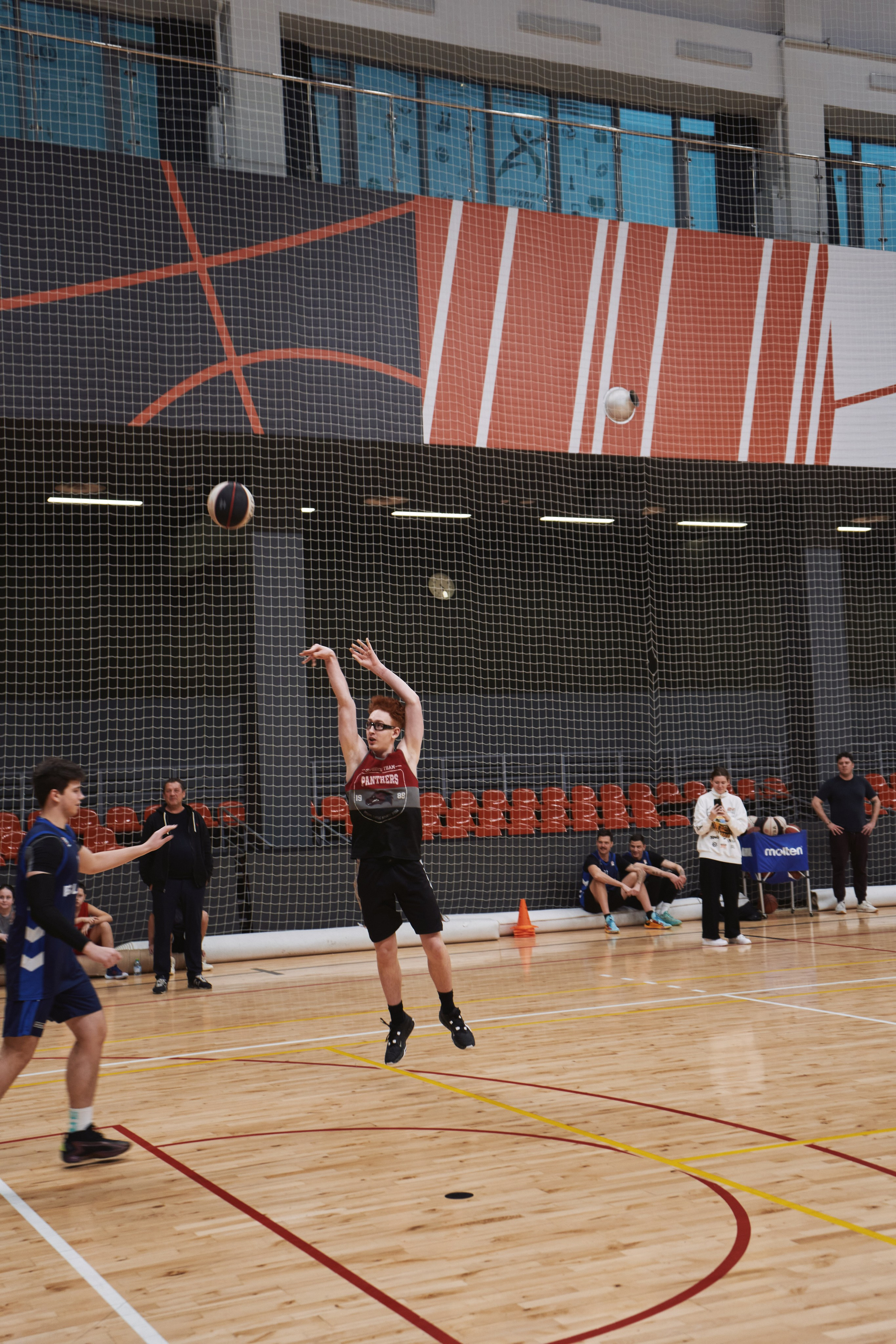 Новогодний баскетбол 2025. Детская лига. Евгений Бреча. Коммерческий и бэкстейдж фотограф в Москве