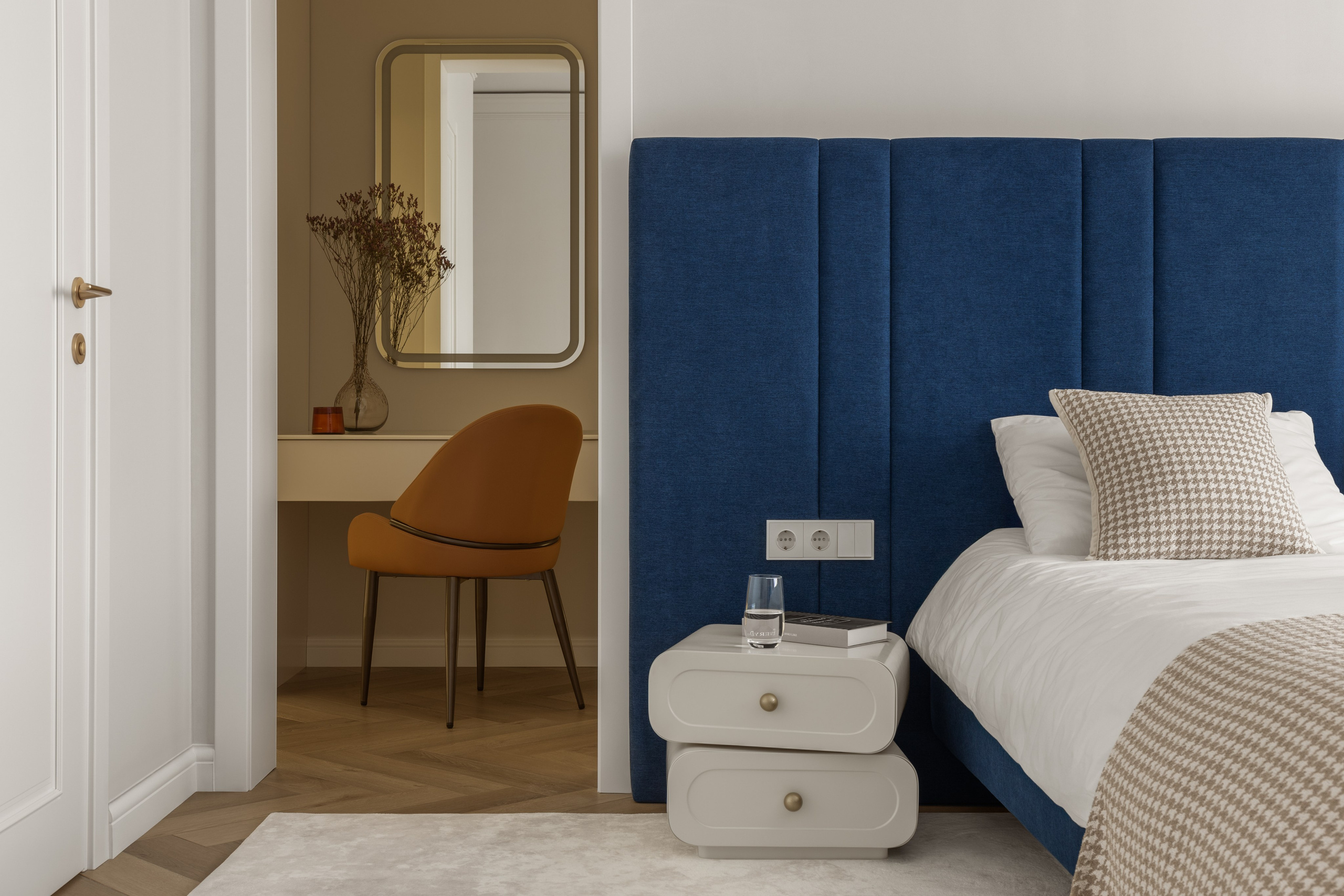 Роман Якунин, интерьерный фотограф Алматы. Роман Якунин — интерьерный фотограф в Алматы