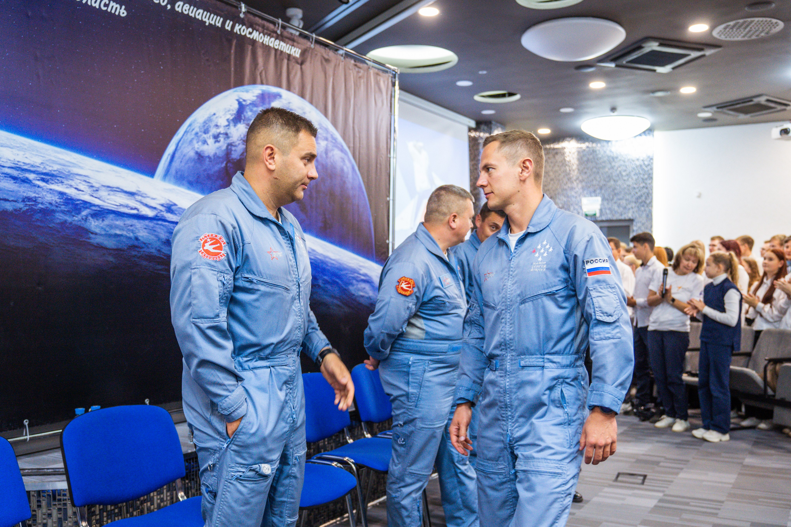 Встреча с авиационной группой «Стрижи». Фотограф София Александрова