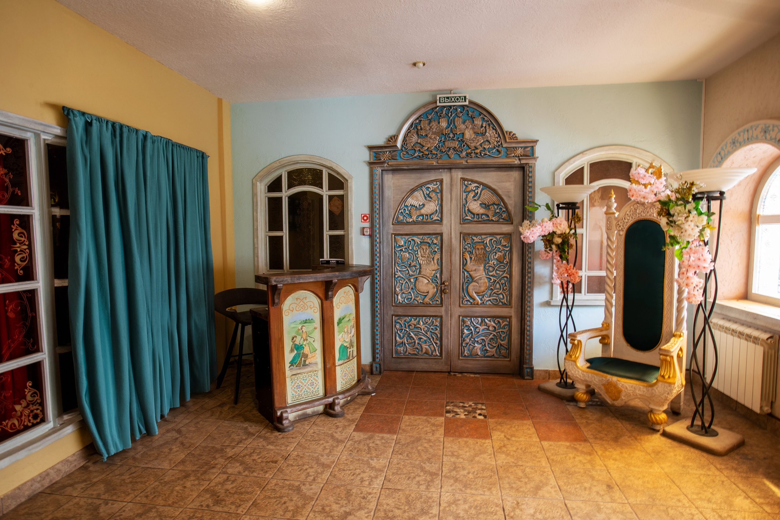 Концертный клуб «Сердце замка» A-Alvo, фото интерьерного фотографа Алексея Муравьёва, музыкальное пространство УфаЛобби клуба «Сердце замка» A-Alvo, съёмка интерьерного фотографа Алексея Муравьёва, концертная площадкаЗал концертного клуба «Сердце замка» A-Alvo, работа интерьерного фотографа Алексея Муравьёва, мероприятия УфаСцена клуба «Сердце замка» A-Alvo, фото интерьерного фотографа Алексея Муравьёва, музыкальные выступленияФойе концертного клуба «Сердце замка» A-Alvo, съёмка интерьерного фотографа Алексея Муравьёва, атмосфера УфаАкустика клуба «Сердце замка» A-Alvo, работа интерьерного фотографа Алексея Муравьёва, живой звукЗона отдыха «Сердце замка» A-Alvo, фото интерьерного фотографа Алексея Муравьёва, комфорт для зрителейВход в клуб «Сердце замка» A-Alvo, съёмка интерьерного фотографа Алексея Муравьёва, концертная площадка УфаИнтерьер концертного клуба «Сердце замка» A-Alvo, работа интерьерного фотографа Алексея Муравьёва, мероприятияОсвещение клуба «Сердце замка» A-Alvo, фото интерьерного фотографа Алексея Муравьёва, концертный зал УфаЗвуковое оборудование «Сердце замка» A-Alvo, съёмка интерьерного фотографа Алексея Муравьёва, музыкальная площадкаМеста для зрителей клуб «Сердце замка» A-Alvo, работа интерьерного фотографа Алексея Муравьёва, комфорт УфаБарная зона «Сердце замка» A-Alvo, фото интерьерного фотографа Алексея Муравьёва, концертная площадкаВестибюль клуба «Сердце замка» A-Alvo, съёмка интерьерного фотографа Алексея Муравьёва, вход УфаОбщая панорама концертного клуба «Сердце замка» A-Alvo, работа интерьерного фотографа Алексея Муравьёва, музыкальное пространство