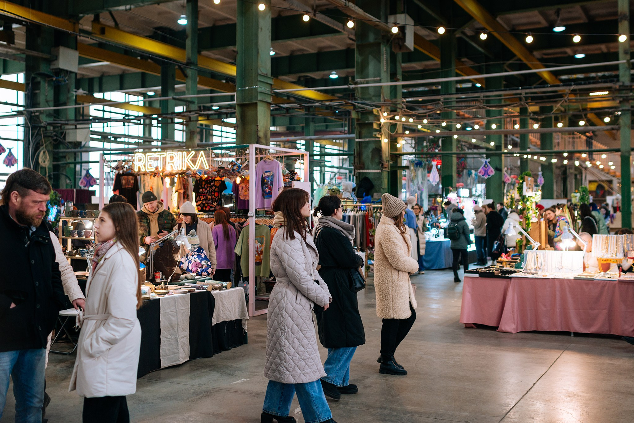Интеллигентная барахолка. Март 24. Репортажный фотограф в Санкт-Петербурге Анастасия Клёпова