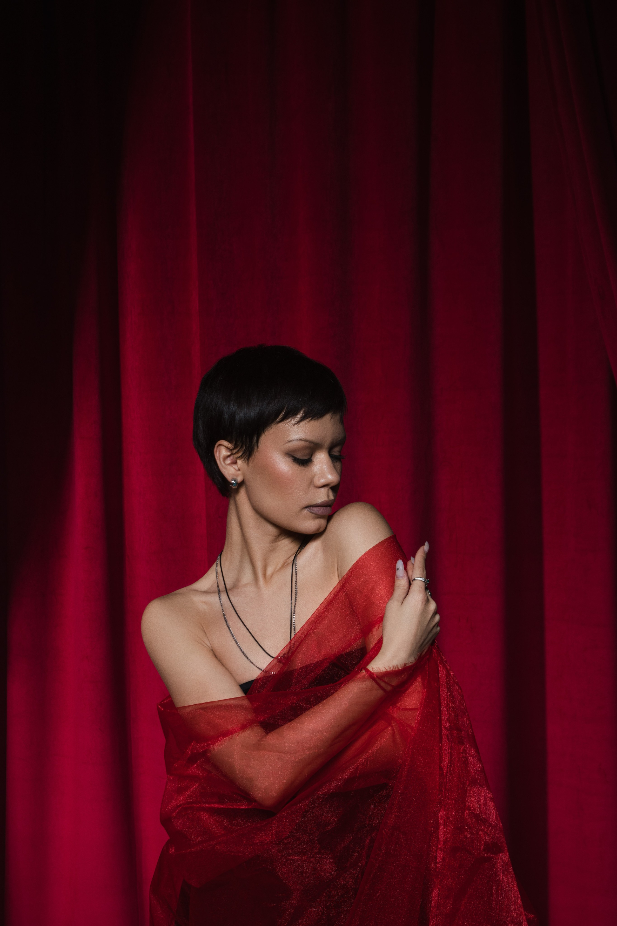 Съемка Azi. Фотограф продюсер съемок Йолдыз Плетнева