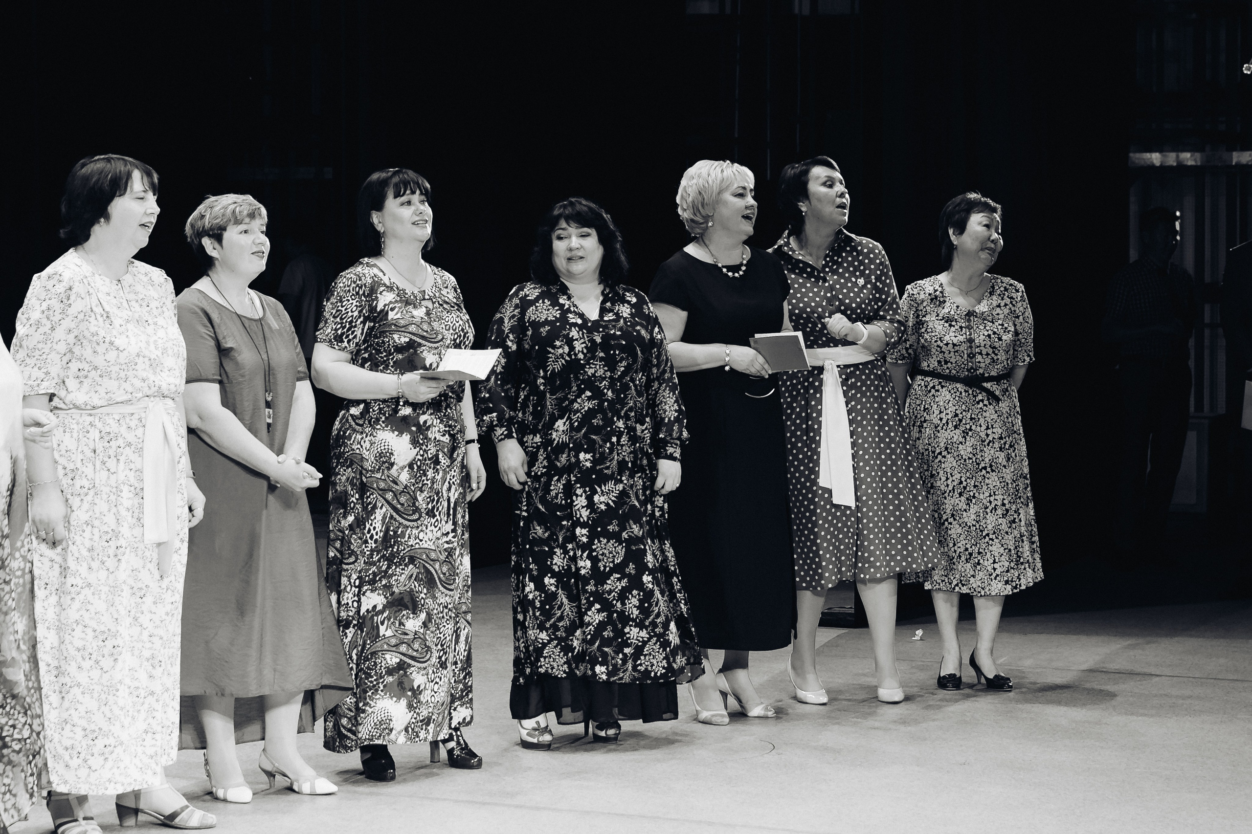 Вручение аттестатов 14 Гимназия. Свадебный и семейный фотограф в Улан-Удэ