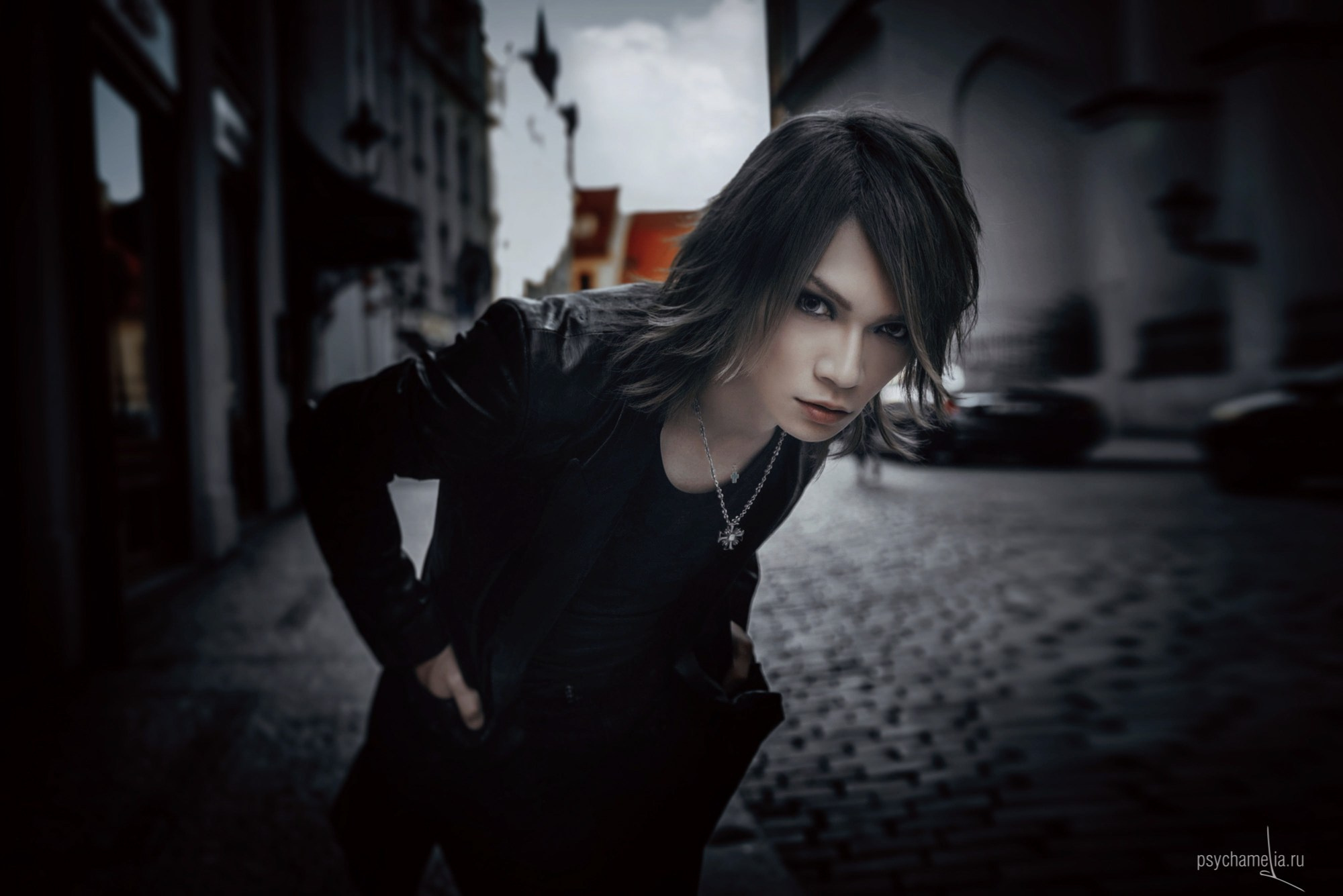 Studio and outdoors. Main