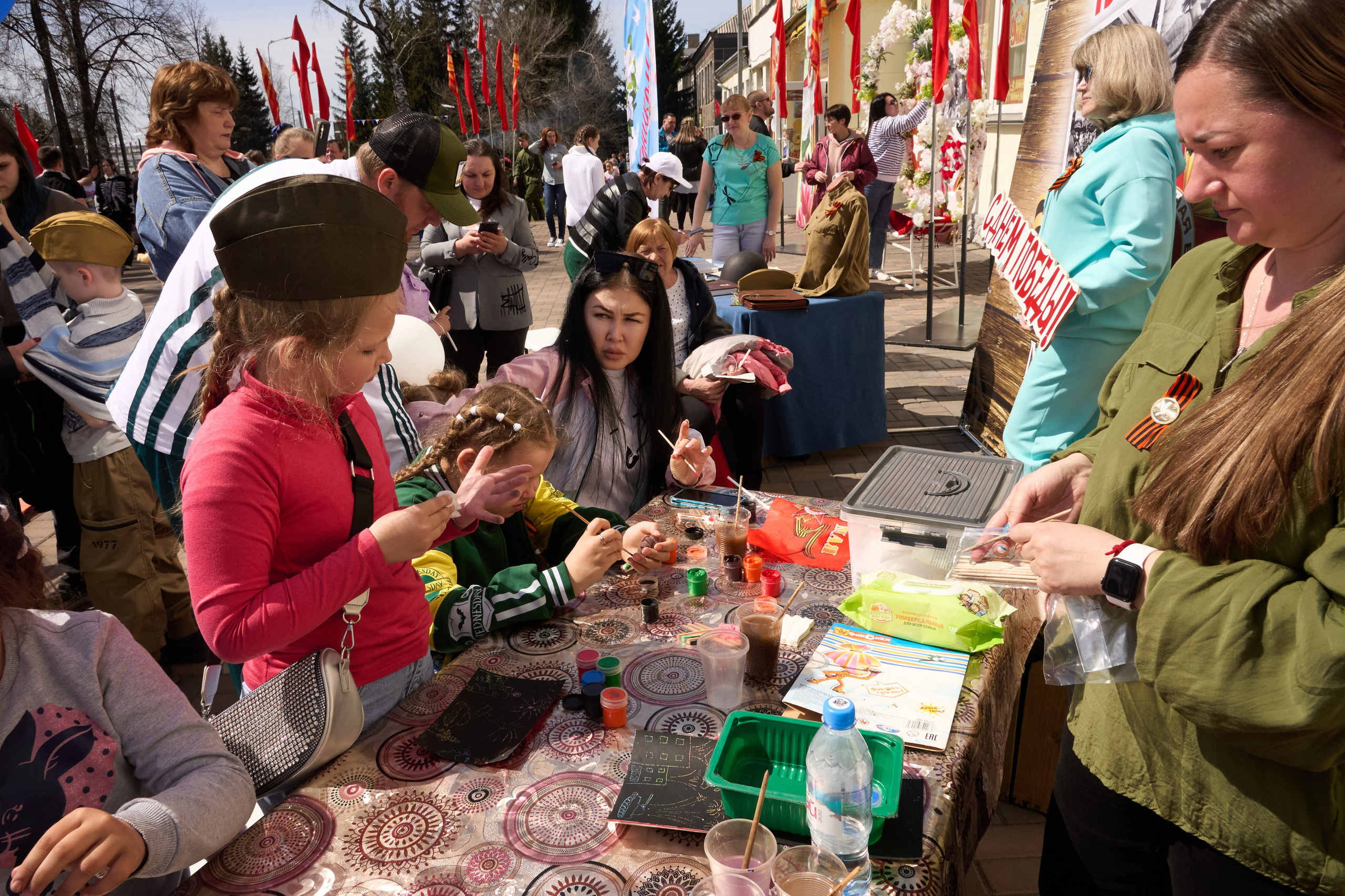 Празднование Дня победы 2024 в г. Ленинск-Кузнецкий. [fXph] Фотограф Масликов Илья. Съёмка мероприятий в Ленинске-Кузнецком