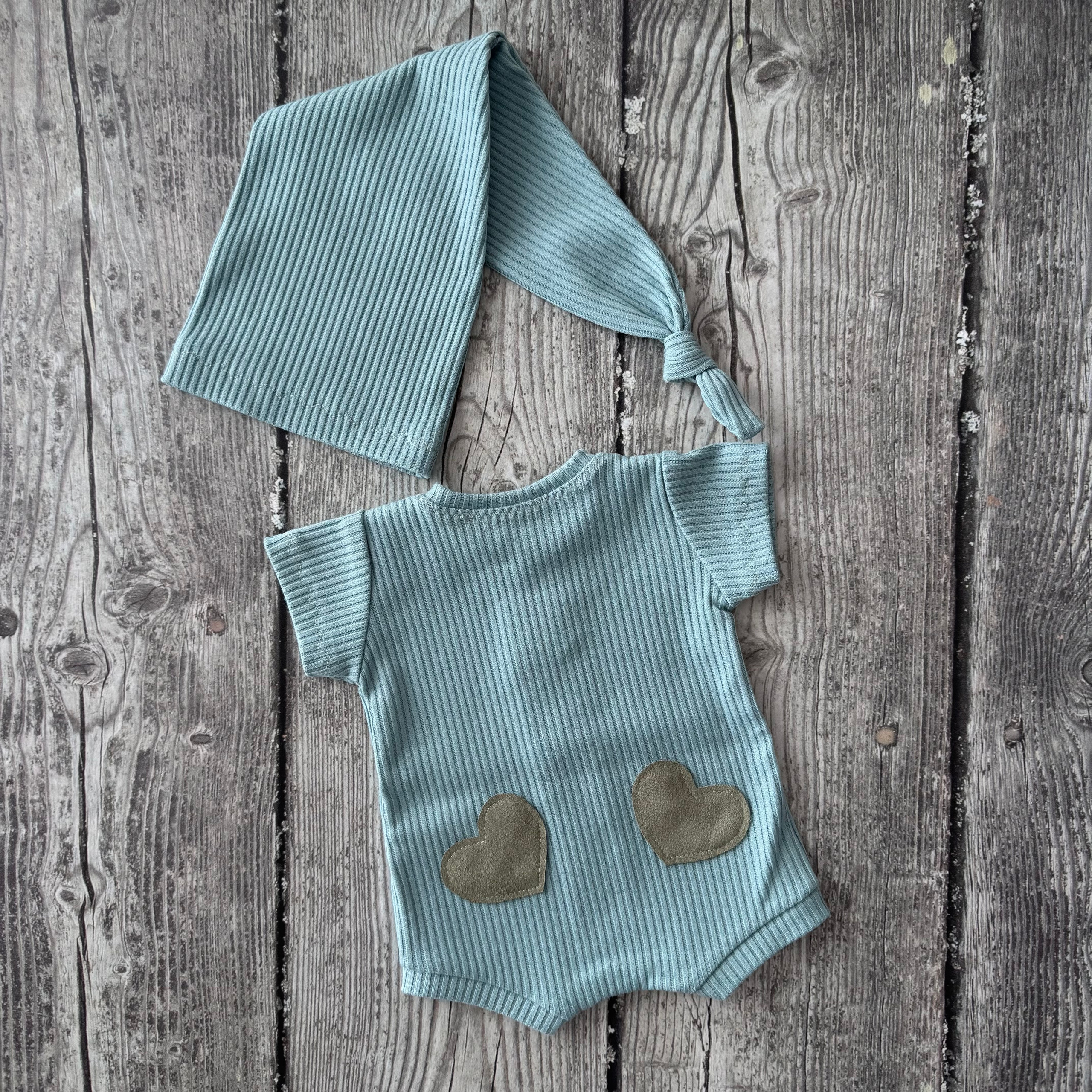 Костюмы и аксессуары для фотосессии новорожденных | Реквизит для съемки newborn в Москве. Фотосессия новорожденных в Москве и Московской области | Профессиональный фотограф newborn — Татьяна Иванова