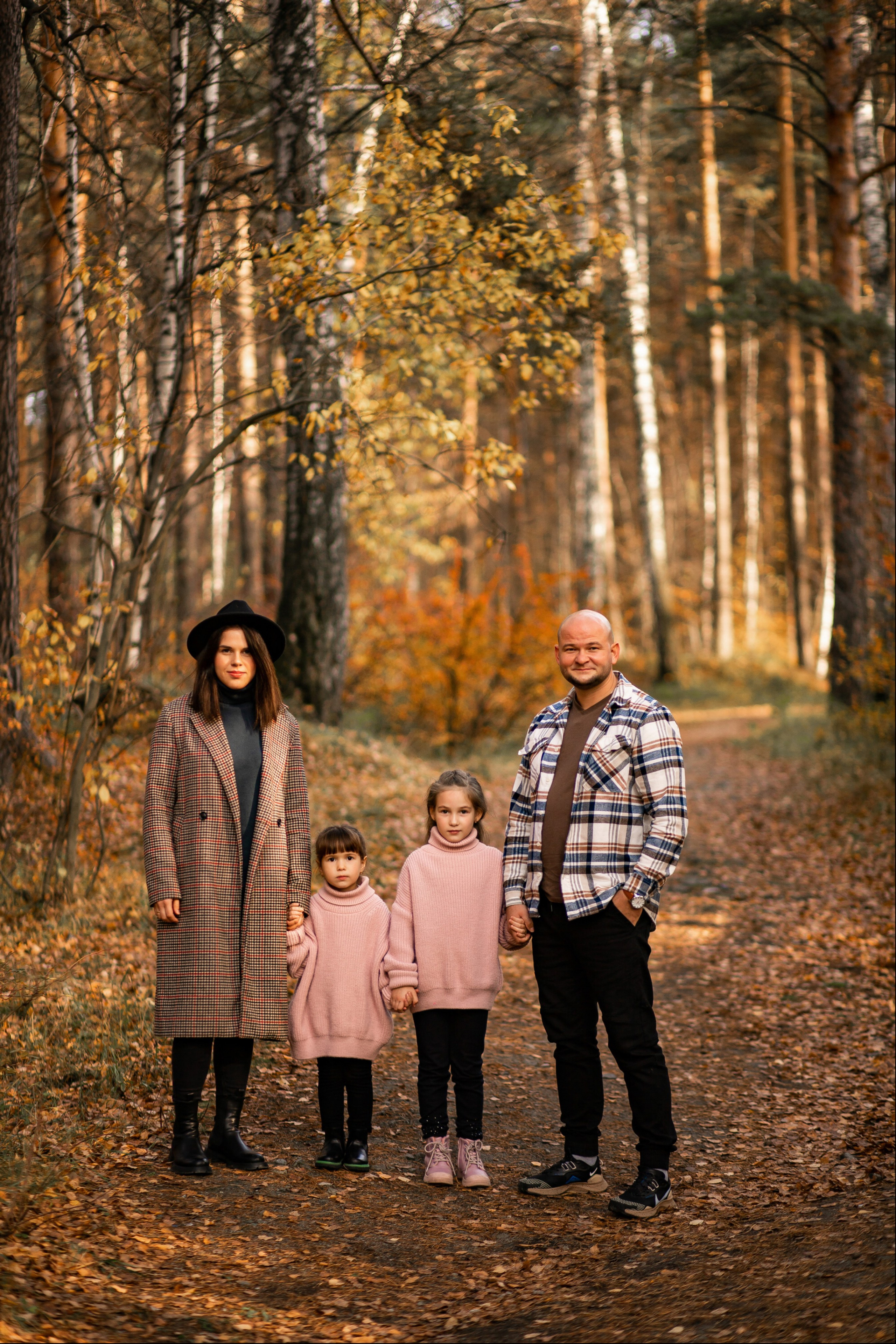 Ирина Саша и девочки. Семейная съемка — это красивый способ признаться своей семье в любви