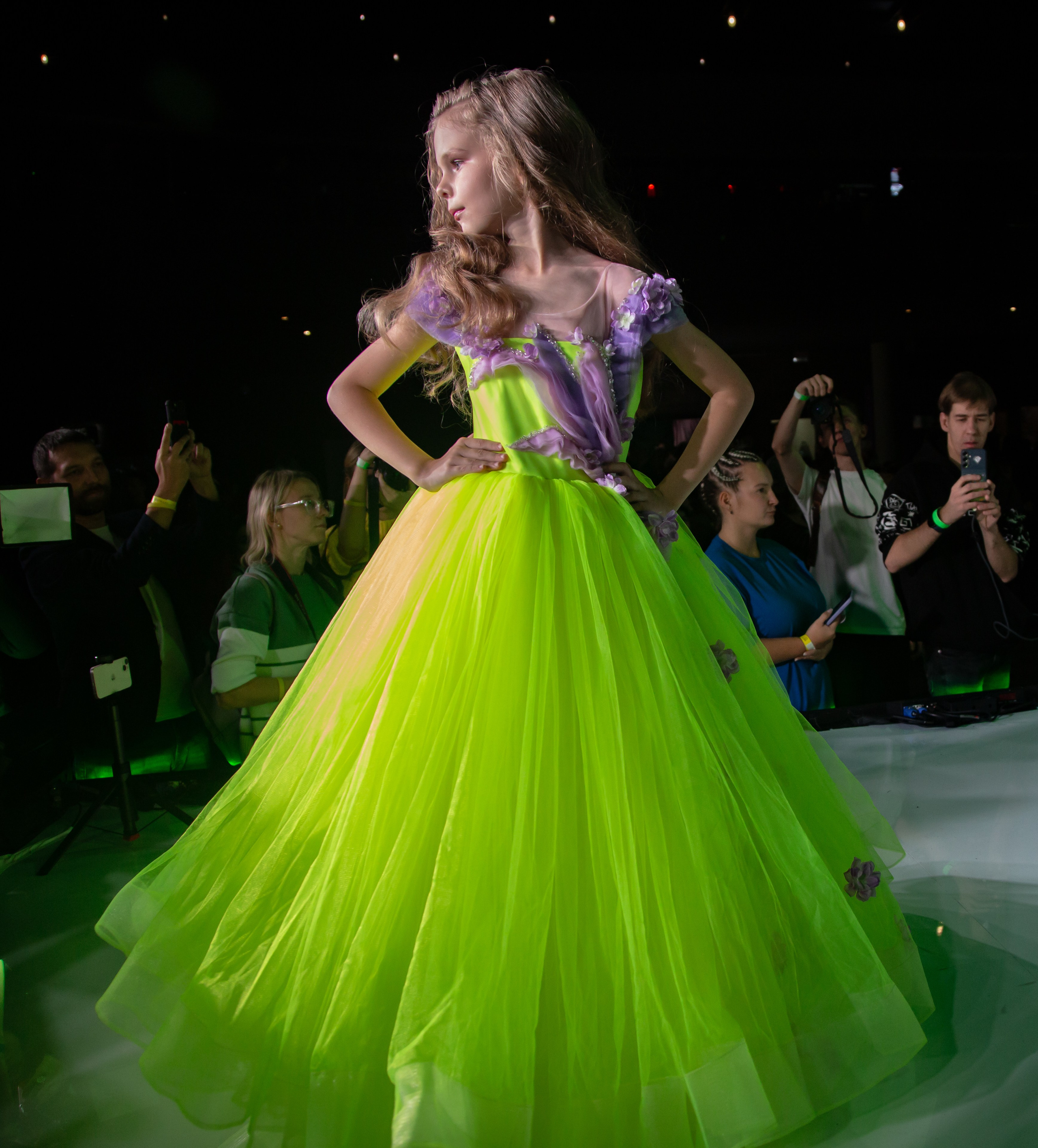 MFFRUSSIA (Moscow Fashion Fair Russia) Репортажная. Фотограф Надежда Абаренова