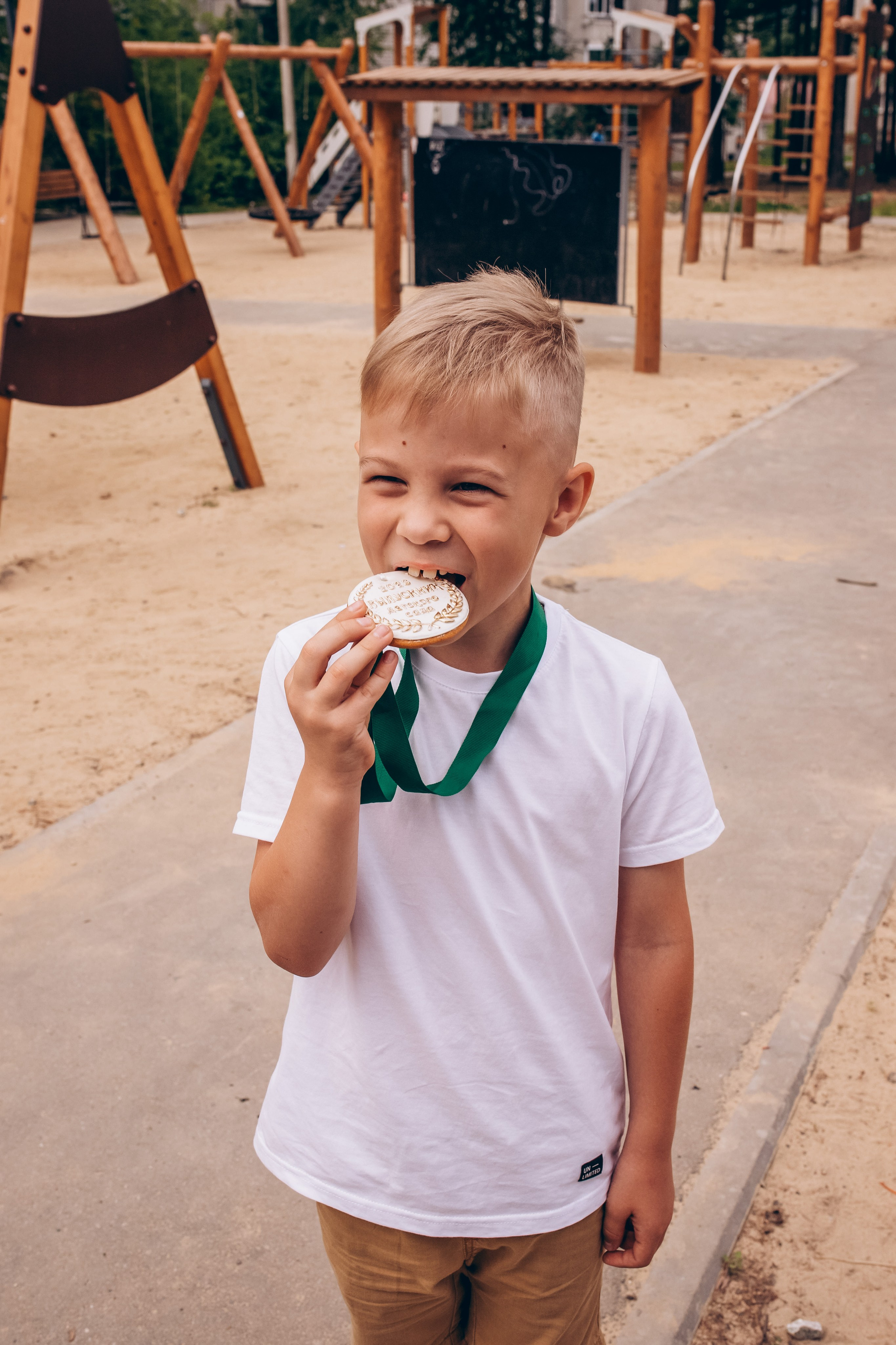 Выпускник детского сада Тимофей. Семейный и детский фотограф город Тында Дарья