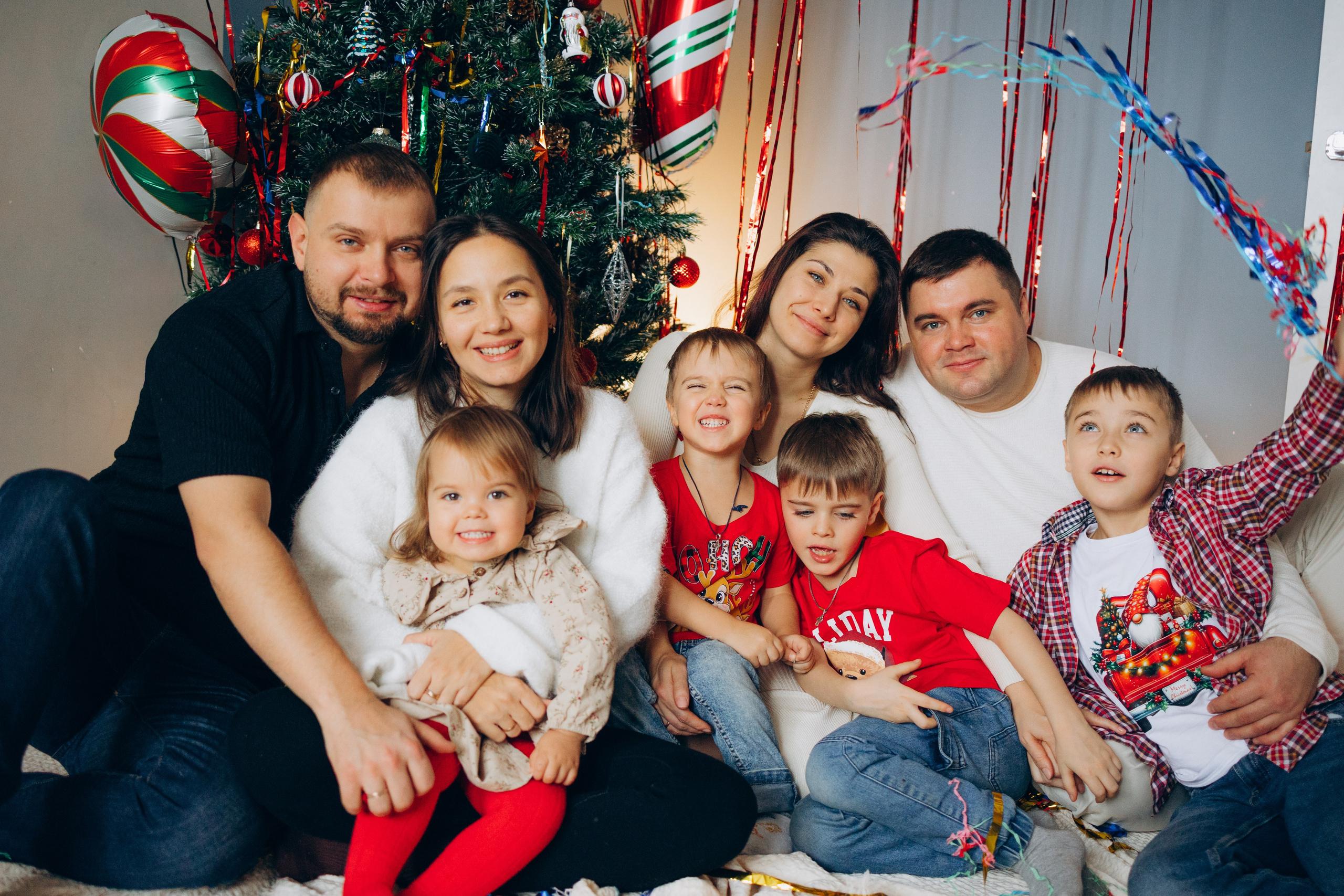 Семья — это тепло объятий и свет улыбок!. Фотограф Москва Светлана Кирюшина