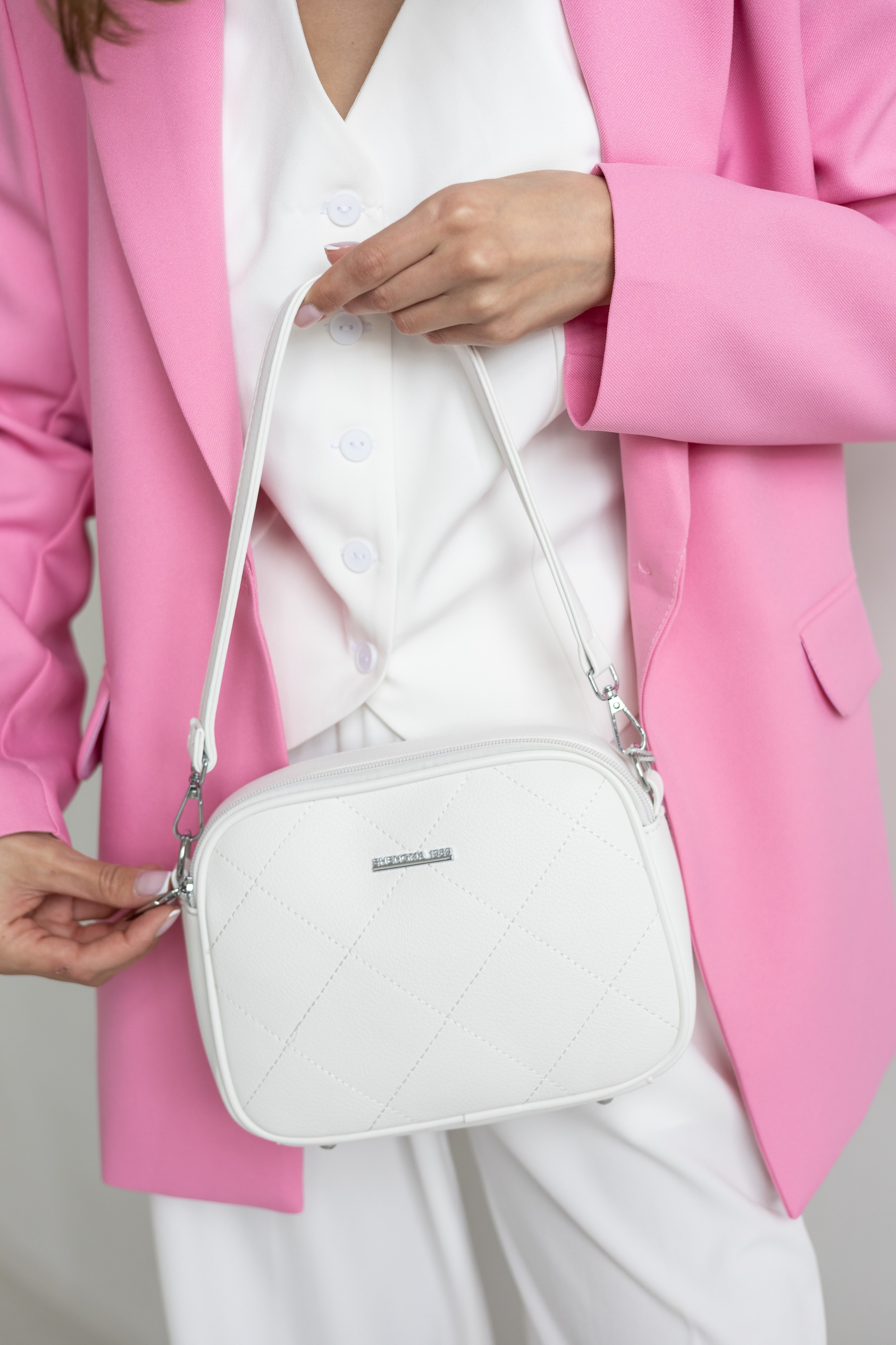 Belik shop. Фотограф свадебный, репортажный, индивидуальный, фото для маркетплейсов, брендов, автосалонов