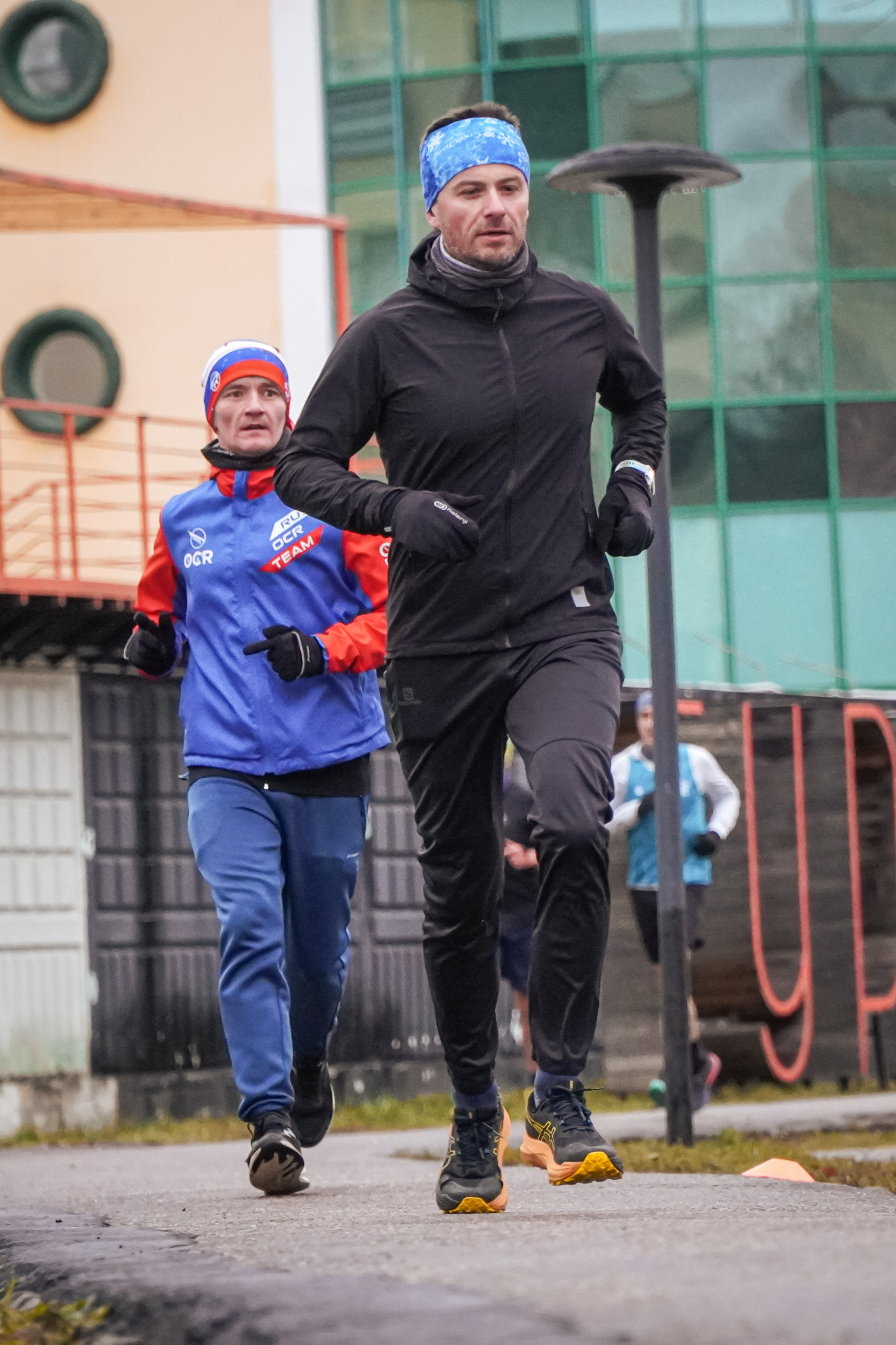 5 вёрст Реутов 16.11.2024. Роман Капилюшов. Бег. Фото. Видео. г. Люберцы