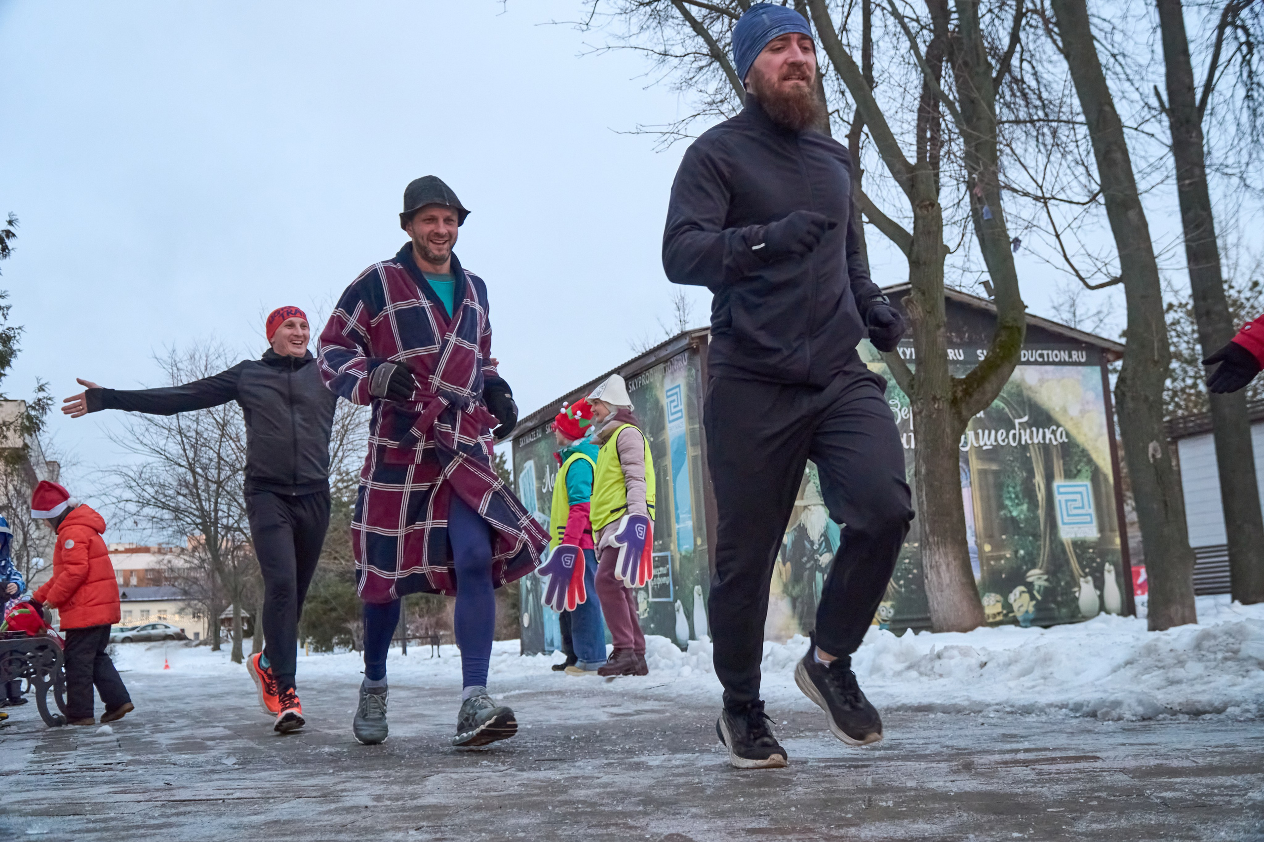 5 вёрст Наташинский 29 декабря 2025. Роман Капилюшов. Бег. Фото. Видео. г. Люберцы