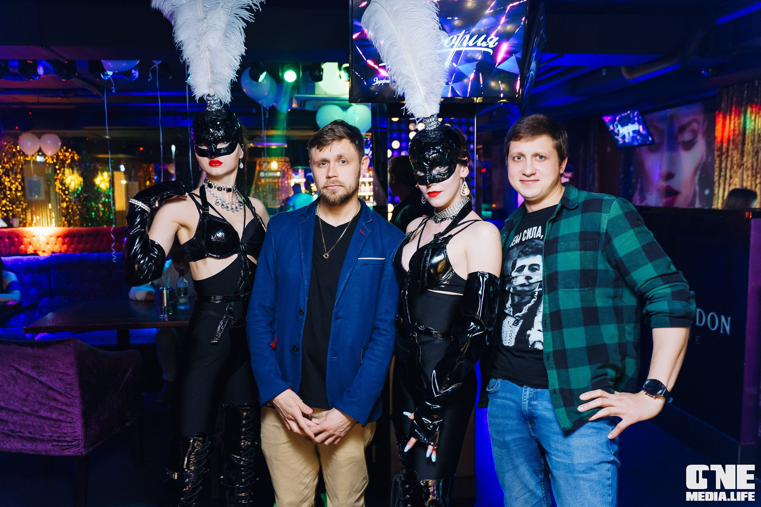 Фоторепортаж из караоке-клуба Эйфория. One Media Life: фоторепортажи, фотоотчеты с мероприятий и заведений