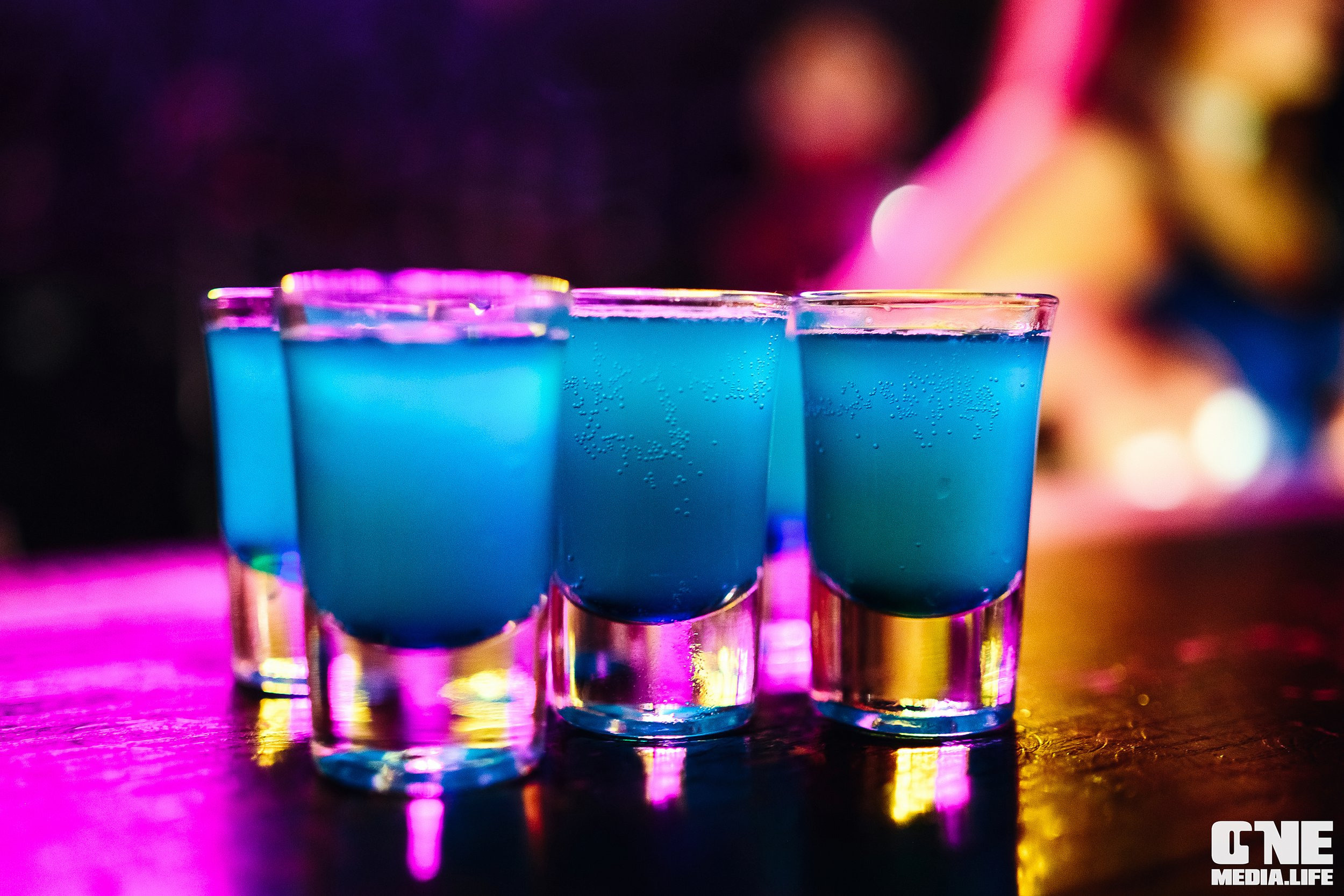 Фоторепортаж из экстрим бара XxxX. One Media Life: фоторепортажи, фотоотчеты с мероприятий и заведений