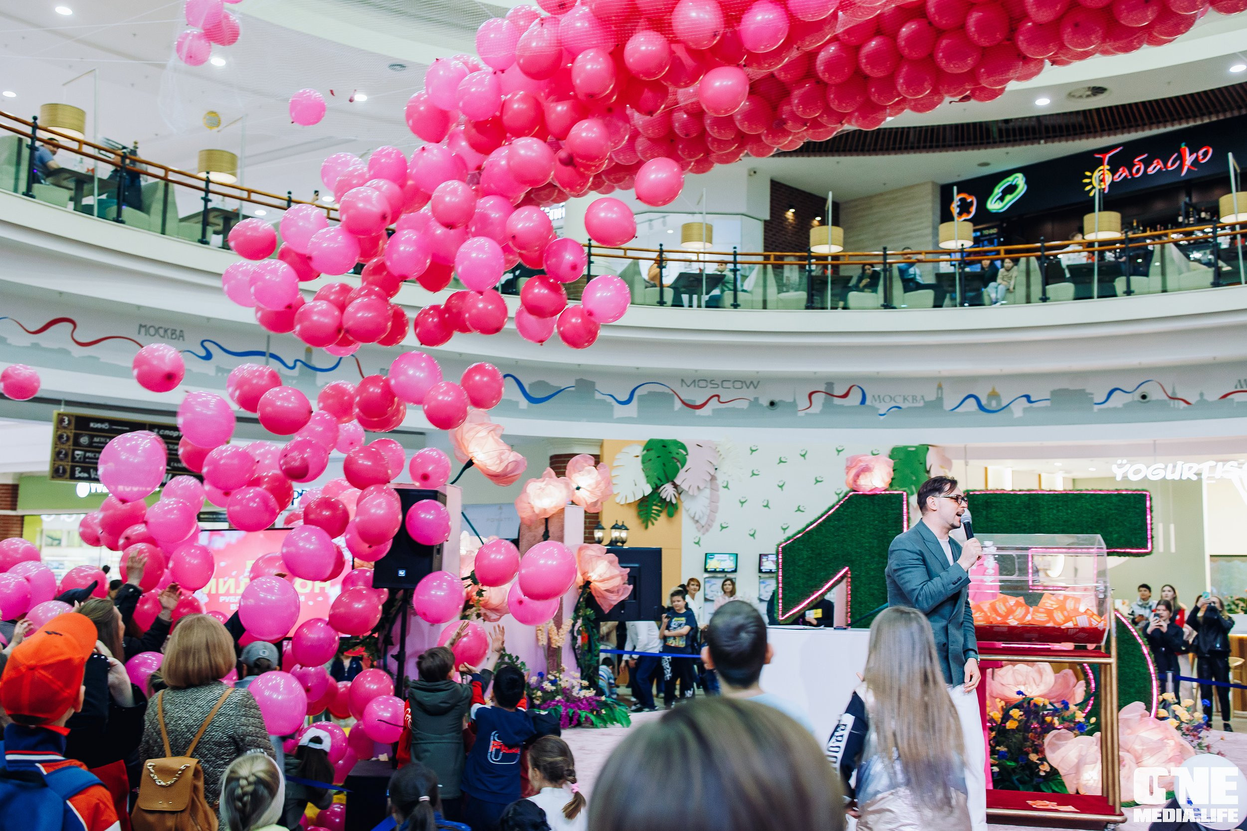 Фоторепортаж из ТРЦ Европа. One Media Life: фоторепортажи, фотоотчеты с мероприятий и заведений