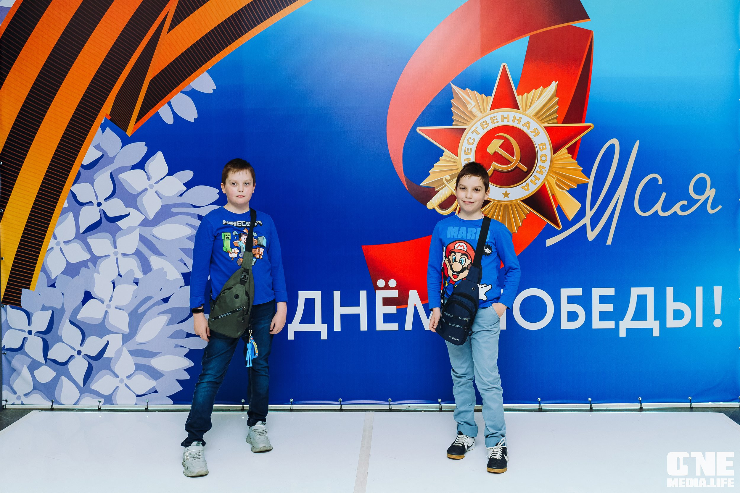 Праздничный концерт «День великой Победы» в Янтарь Холле. One Media Life: фоторепортажи, фотоотчеты с мероприятий и заведений