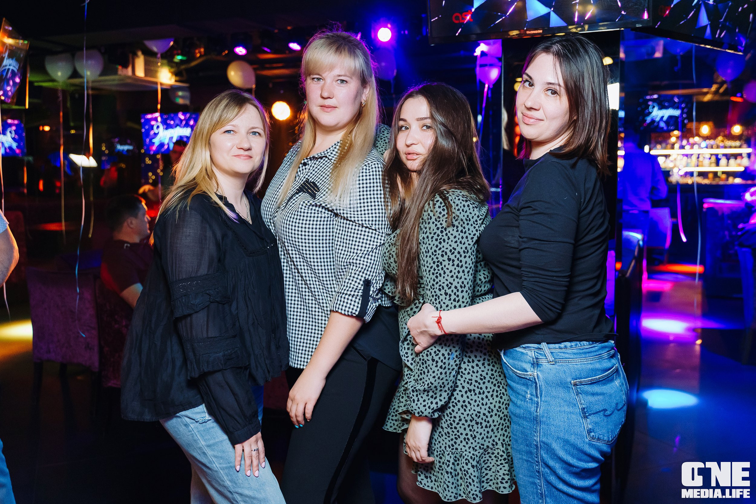 Фоторепортаж из караоке-клуба Эйфория. One Media Life: фоторепортажи, фотоотчеты с мероприятий и заведений