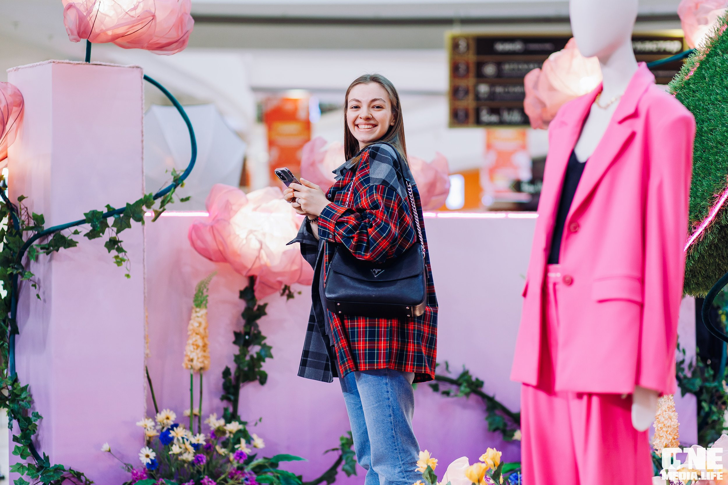 Фоторепортаж из ТРЦ Европа. One Media Life: фоторепортажи, фотоотчеты с мероприятий и заведений