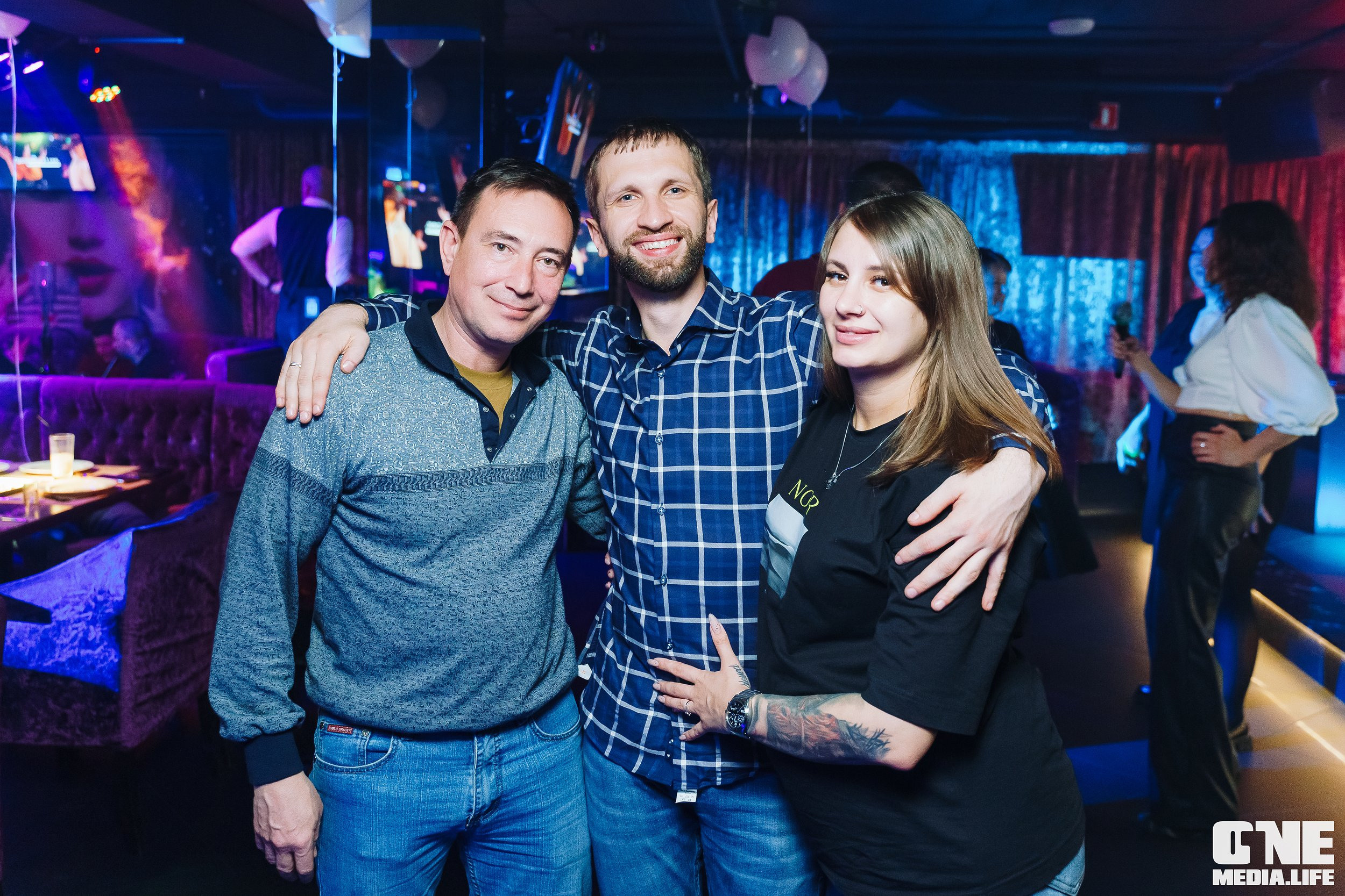 Фоторепортаж из караоке-клуба Эйфория. One Media Life: фоторепортажи, фотоотчеты с мероприятий и заведений