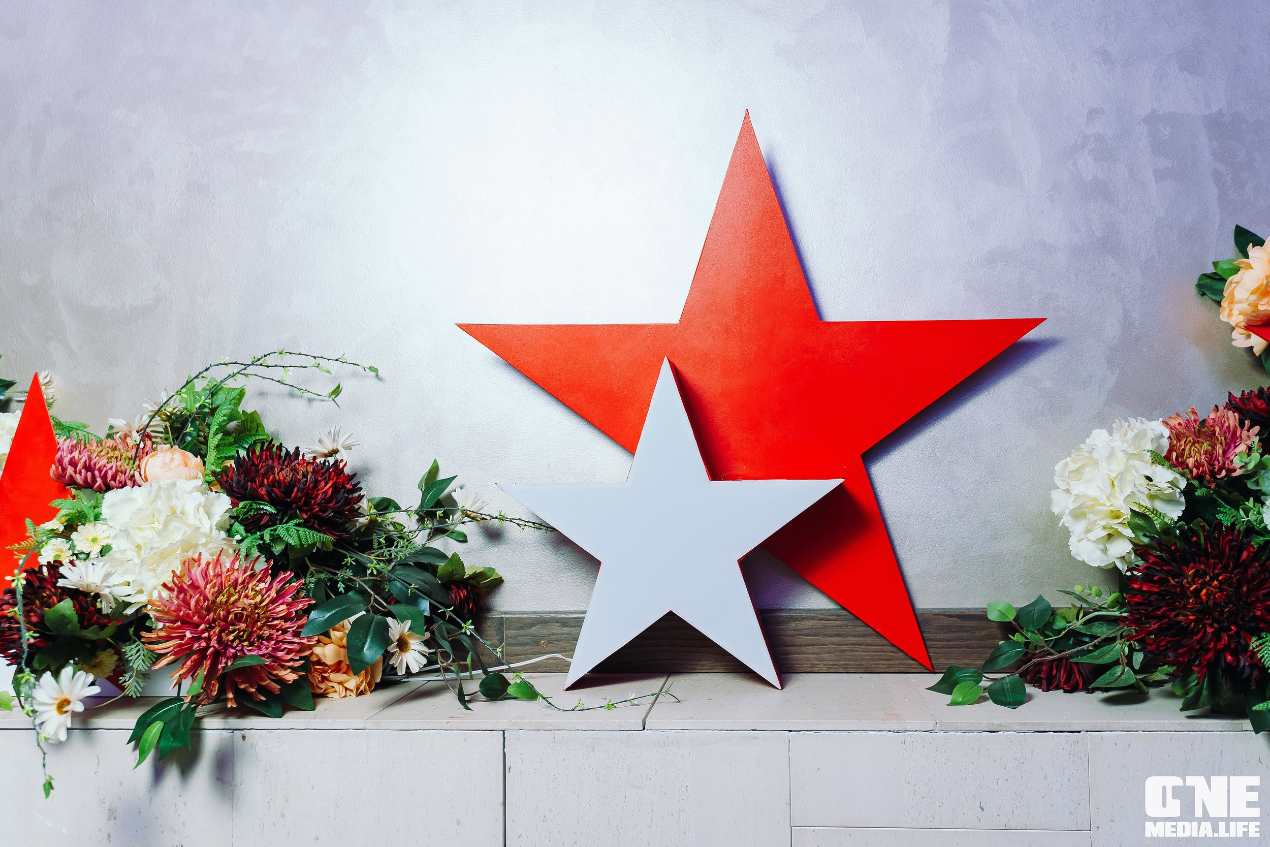 Праздничный концерт «День великой Победы» в Янтарь Холле. One Media Life: фоторепортажи, фотоотчеты с мероприятий и заведений